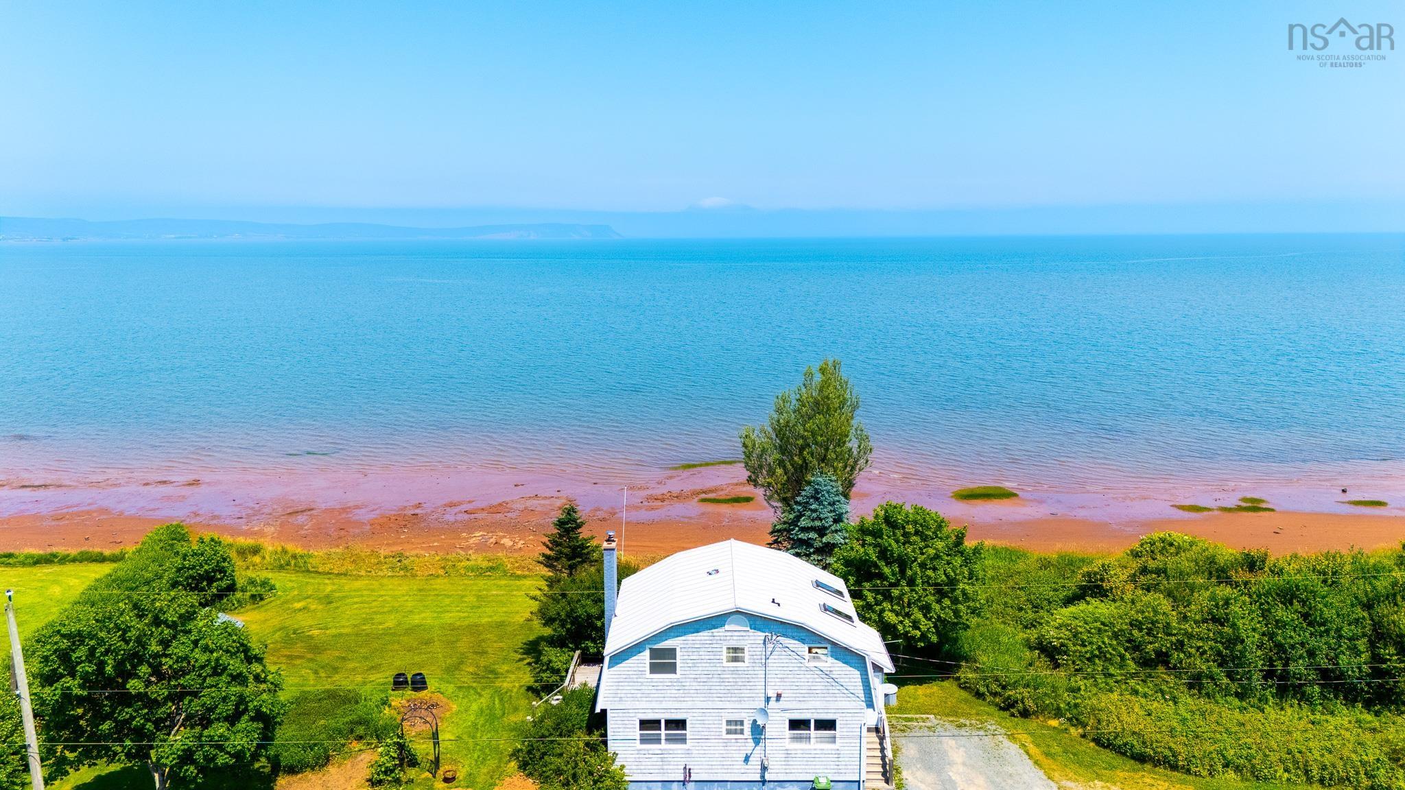 $775,000.00: 102 Pheasant Road, North Grand Pre