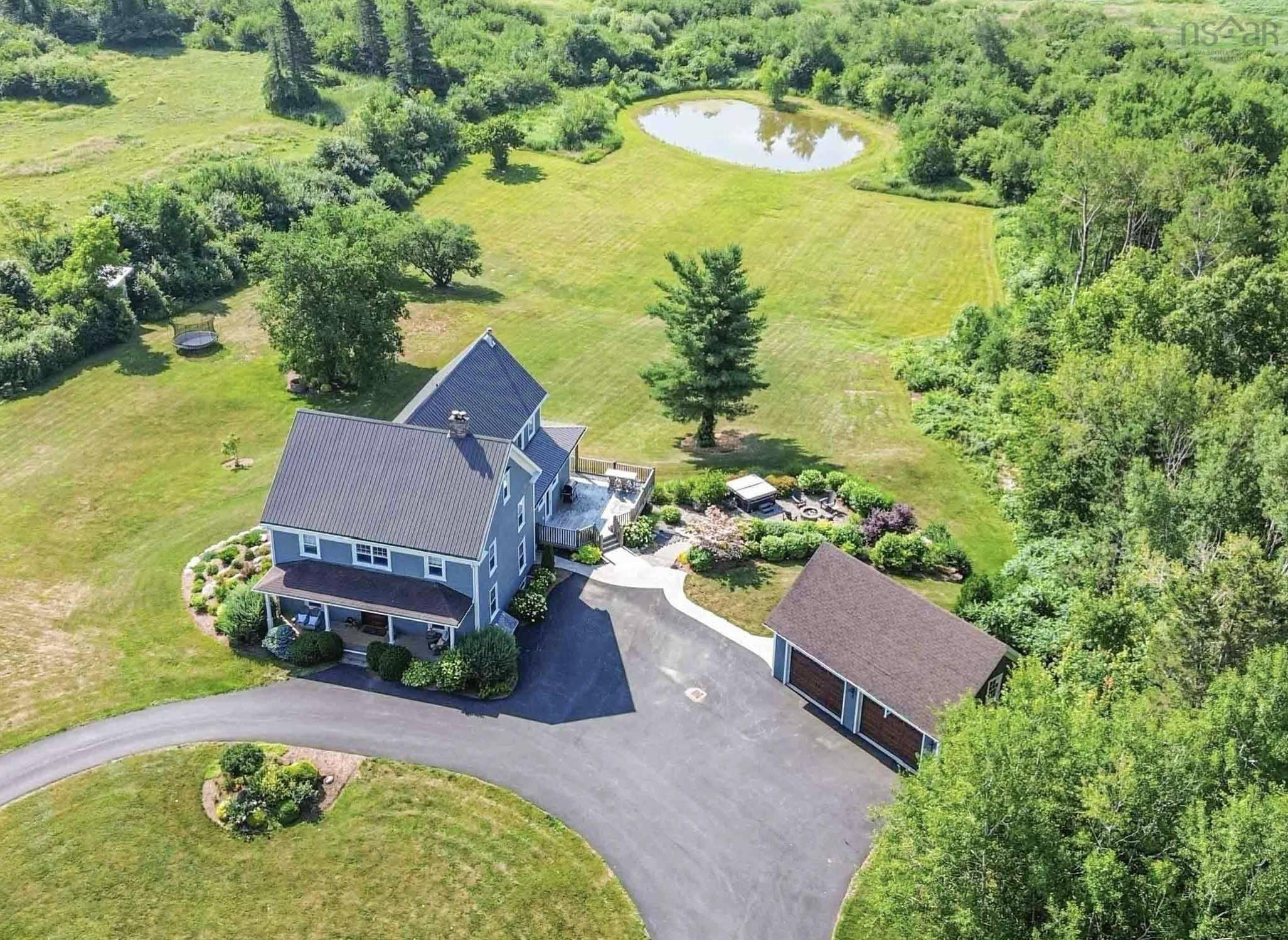 $995,000.00: 7770 Highway 221, Centreville