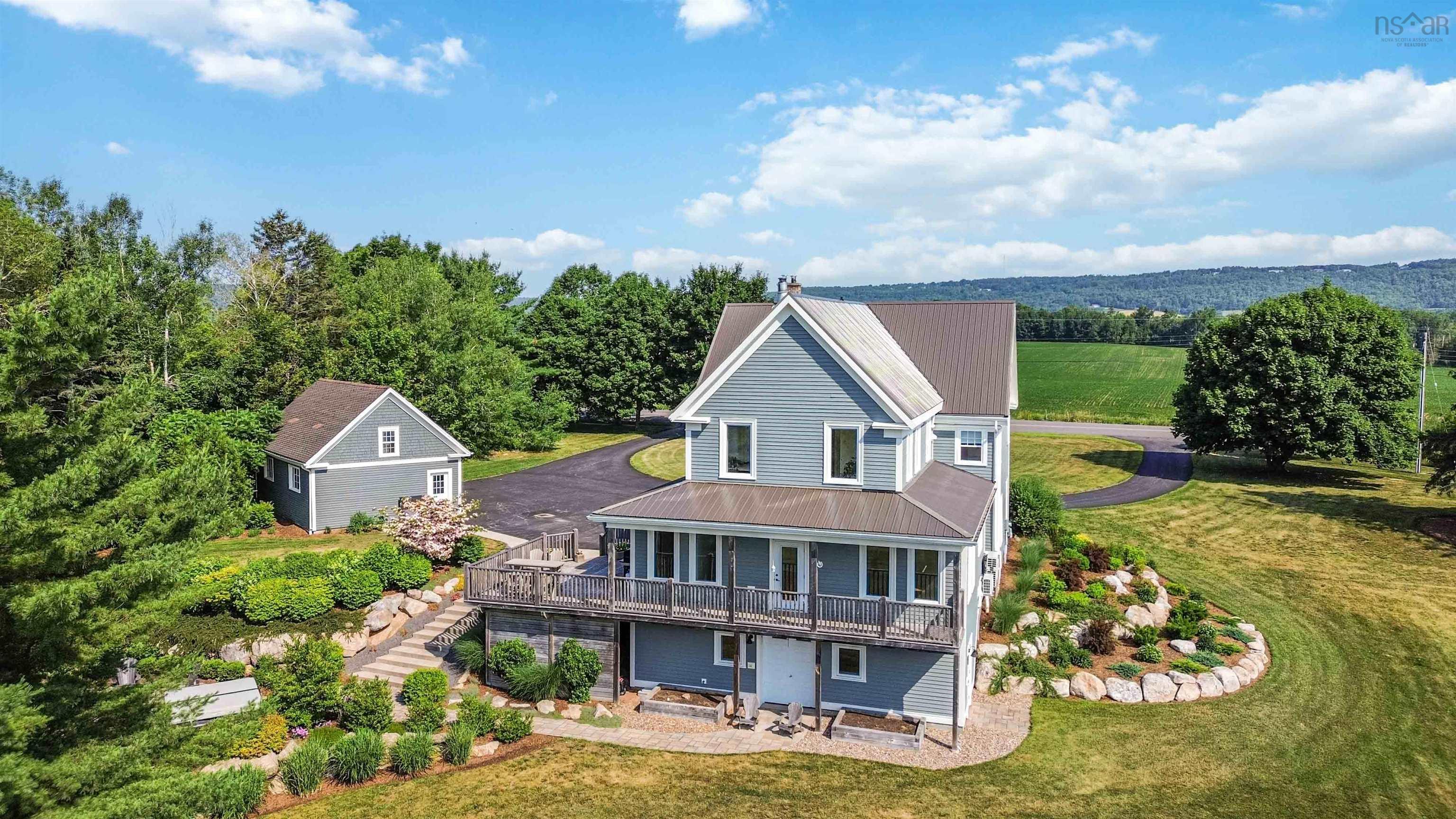 $995,000.00: 7770 Highway 221, Centreville