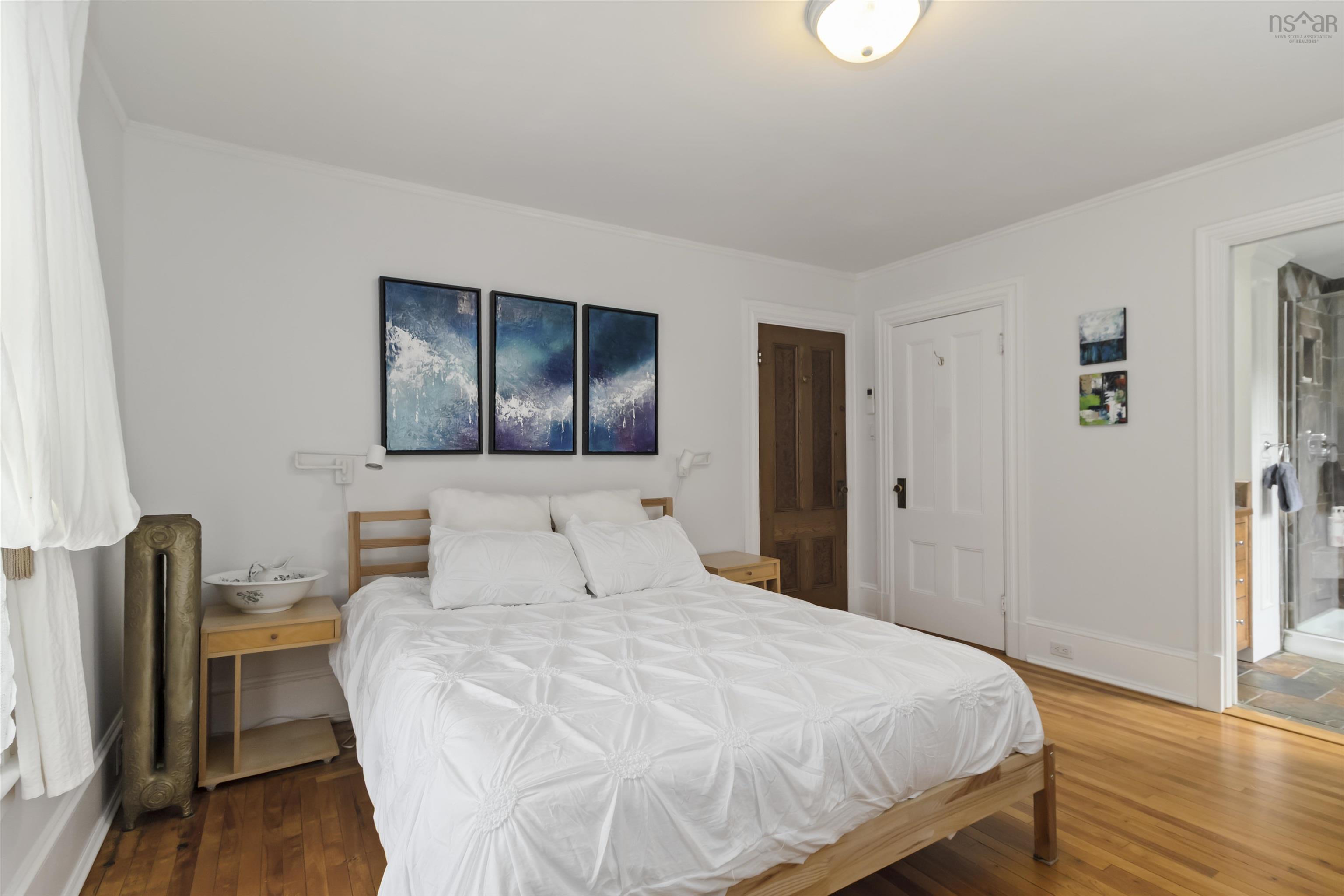 $639,000.00: 149 Queen Street, Bridgewater