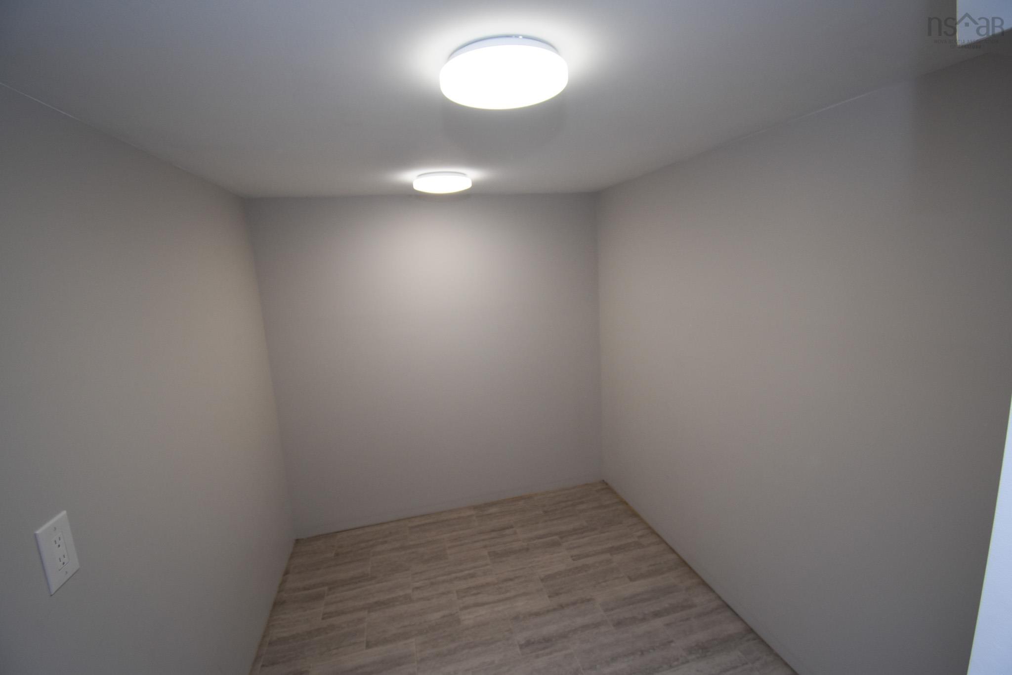 $429,000.00: 33 MOUNT PLEASANT Boulevard, Truro