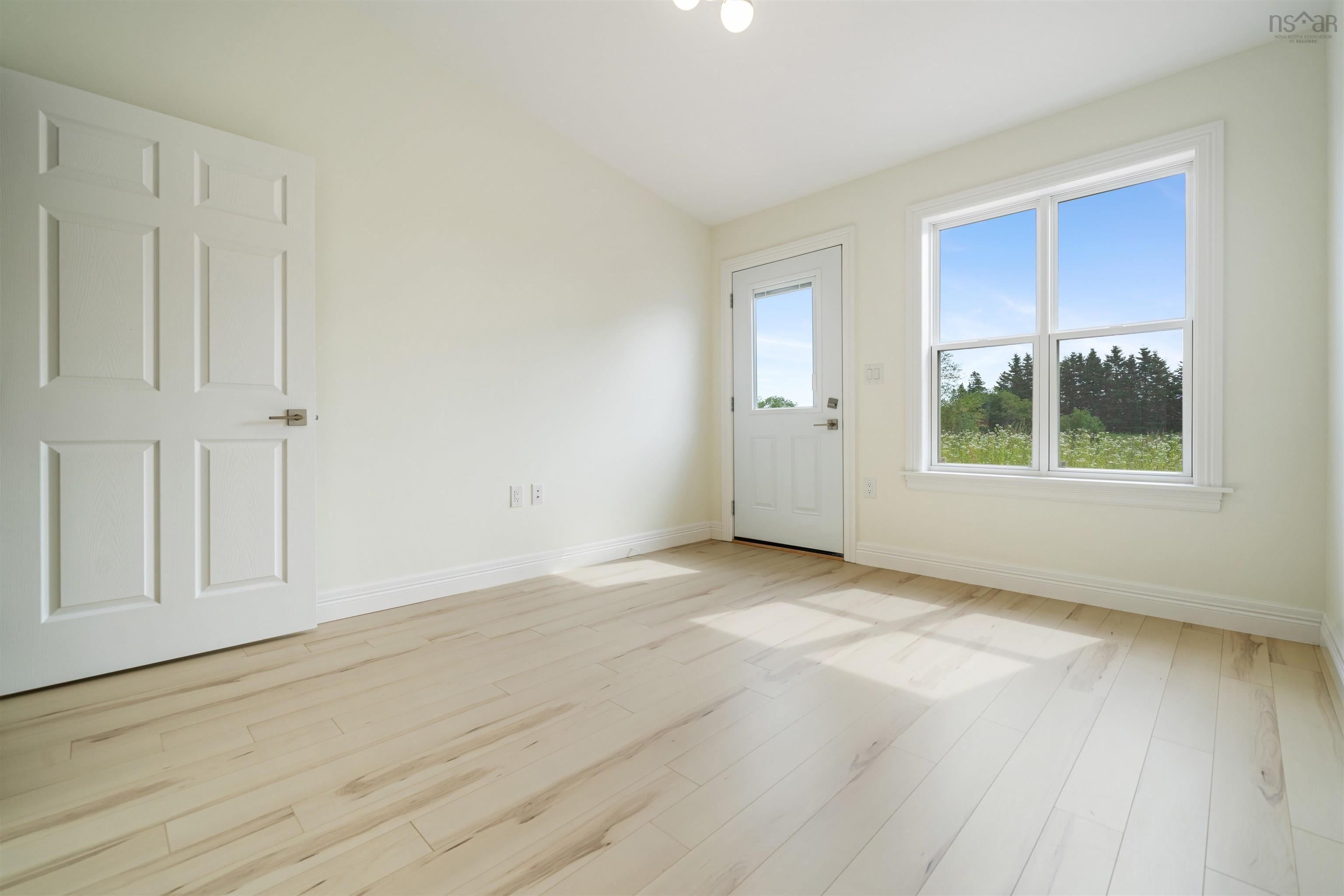 $359,900.00: 24 SUMMER HILL Place, Upper Onslow