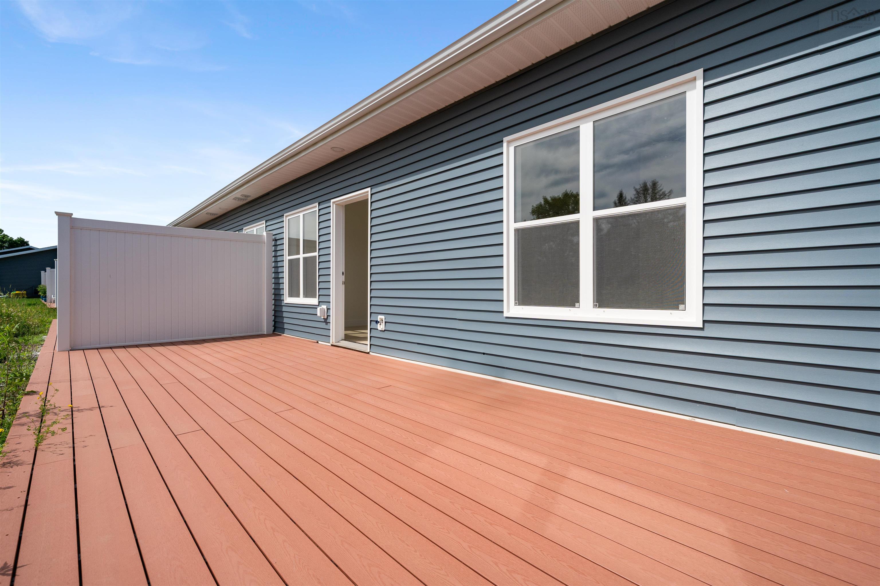 $359,900.00: 24 SUMMER HILL Place, Upper Onslow