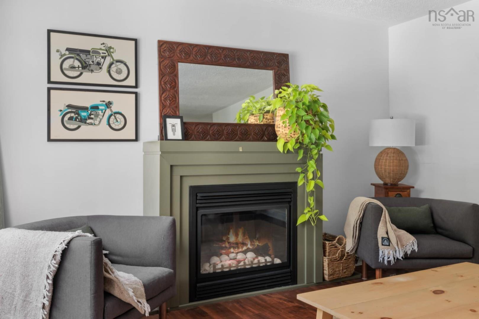 $629,900.00: 23 Birchwood Terrace, Crichton Park