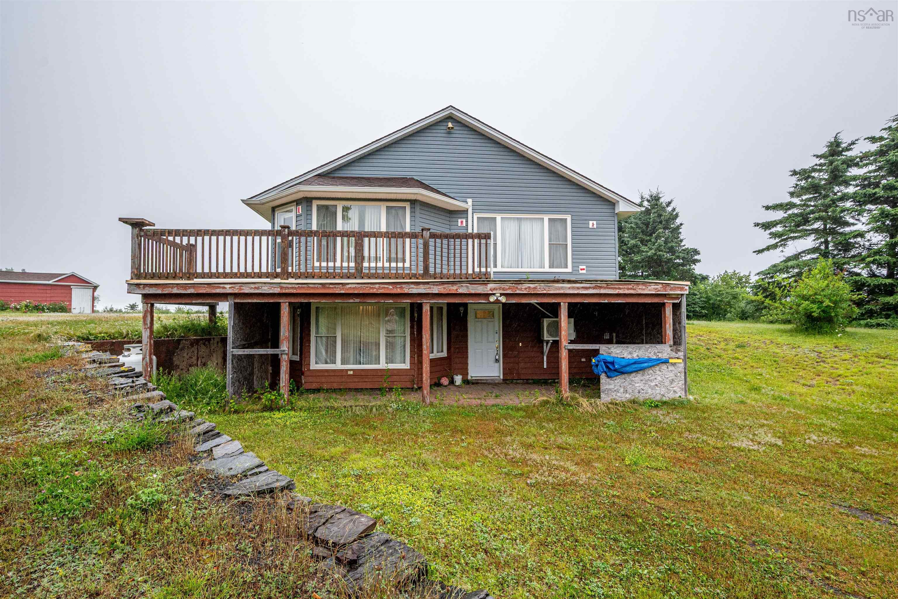 $525,000.00: 351 Ocean Beach Rd, Cheverie
