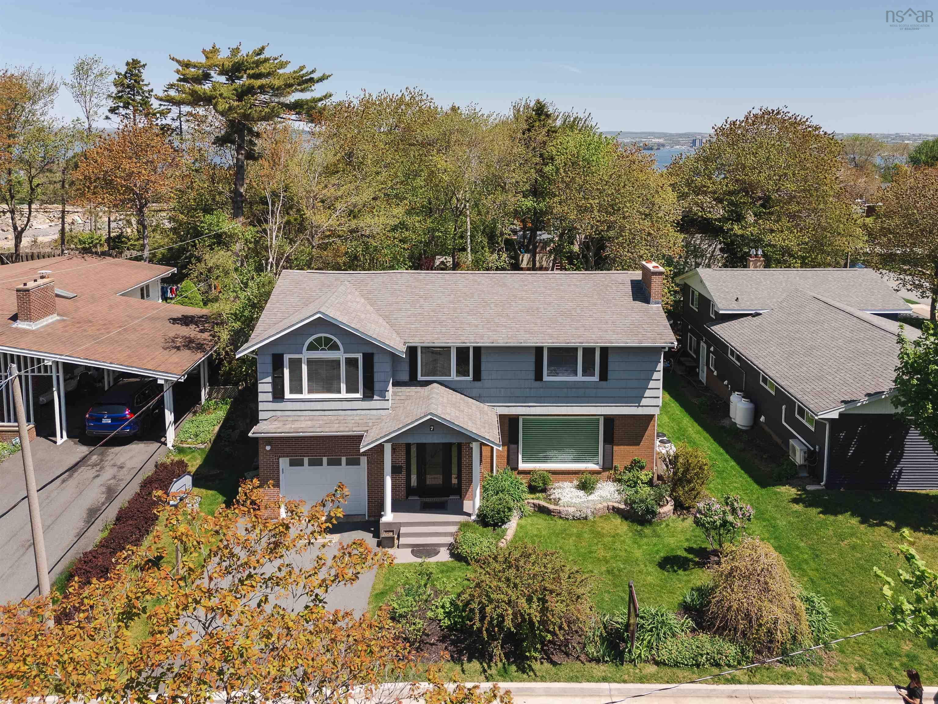 $749,900.00: 7 Briarwood Crescent, Halifax