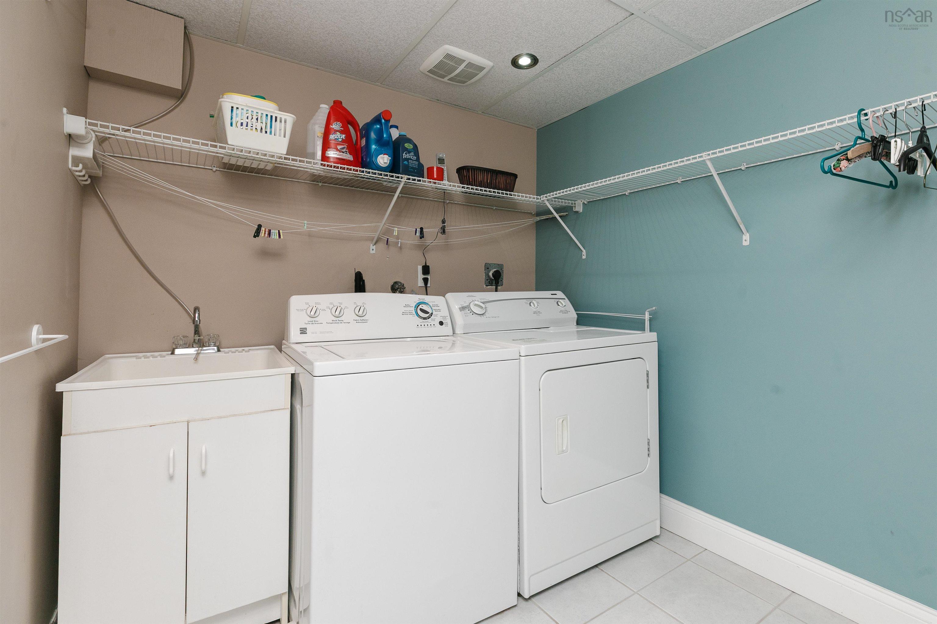 $749,900.00: 7 Briarwood Crescent, Halifax