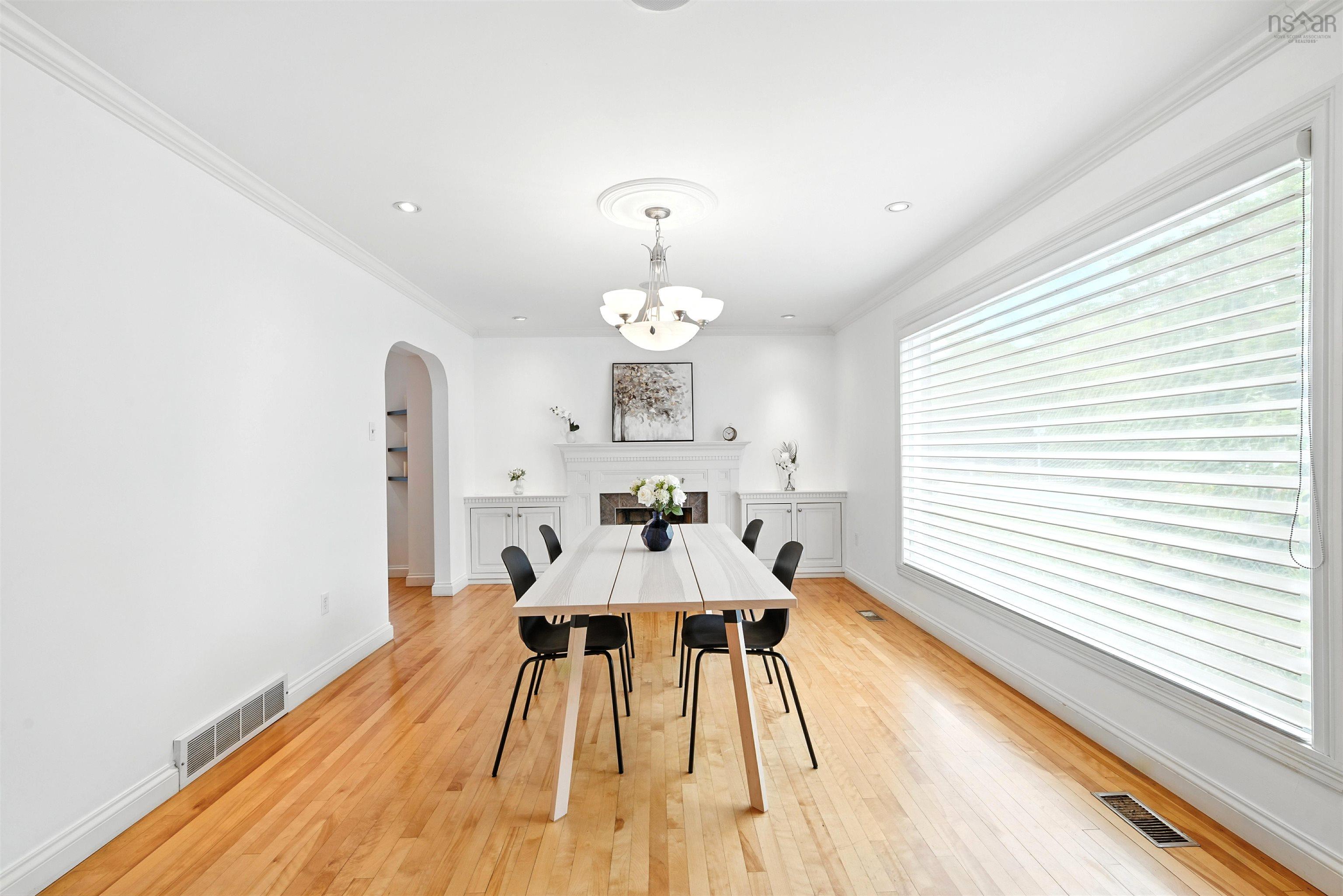 $749,900.00: 7 Briarwood Crescent, Halifax