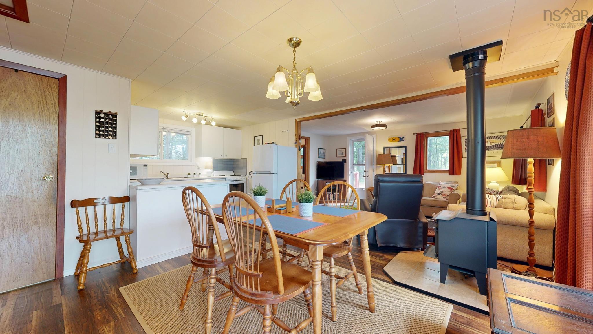 $349,000.00: 81 Crooked Lane, Camperdown