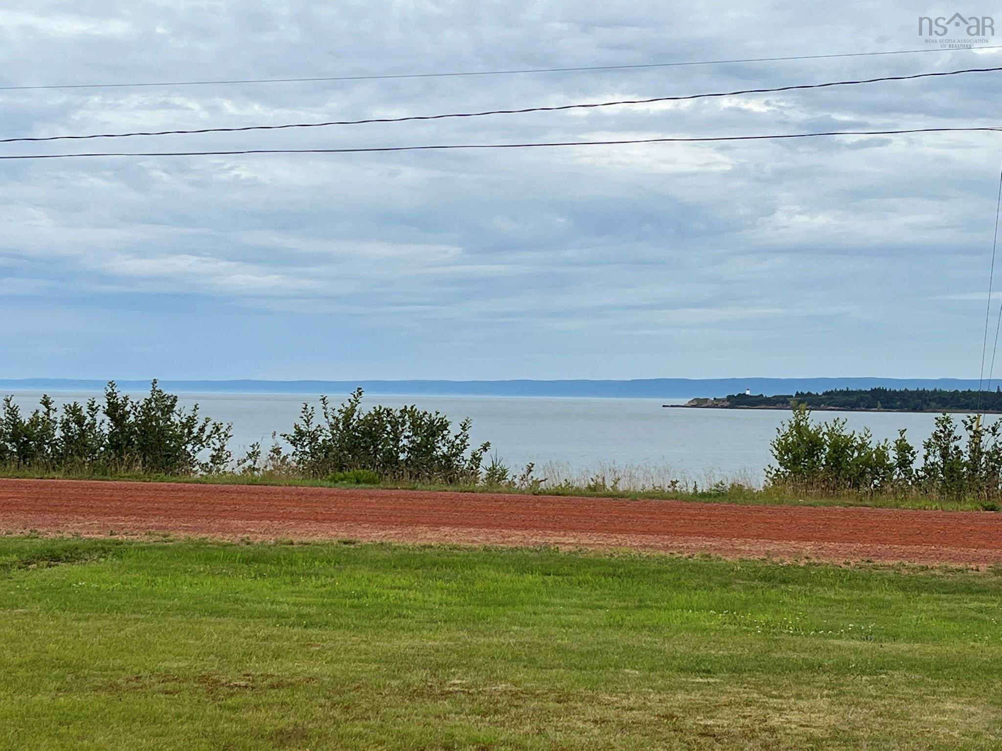 $93,000.00: 2304 Apple River Road, Apple River