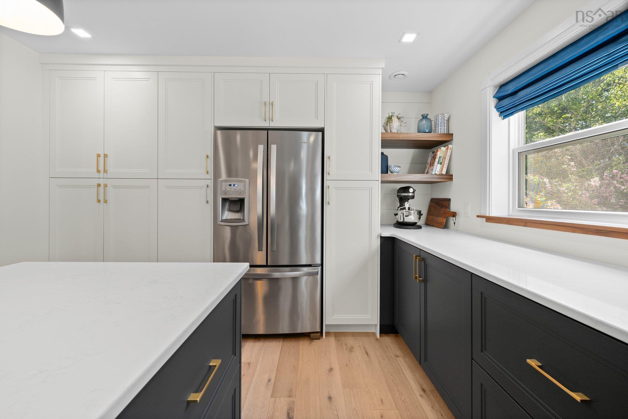 $925,000.00: 34 Portland Hills Drive, Dartmouth