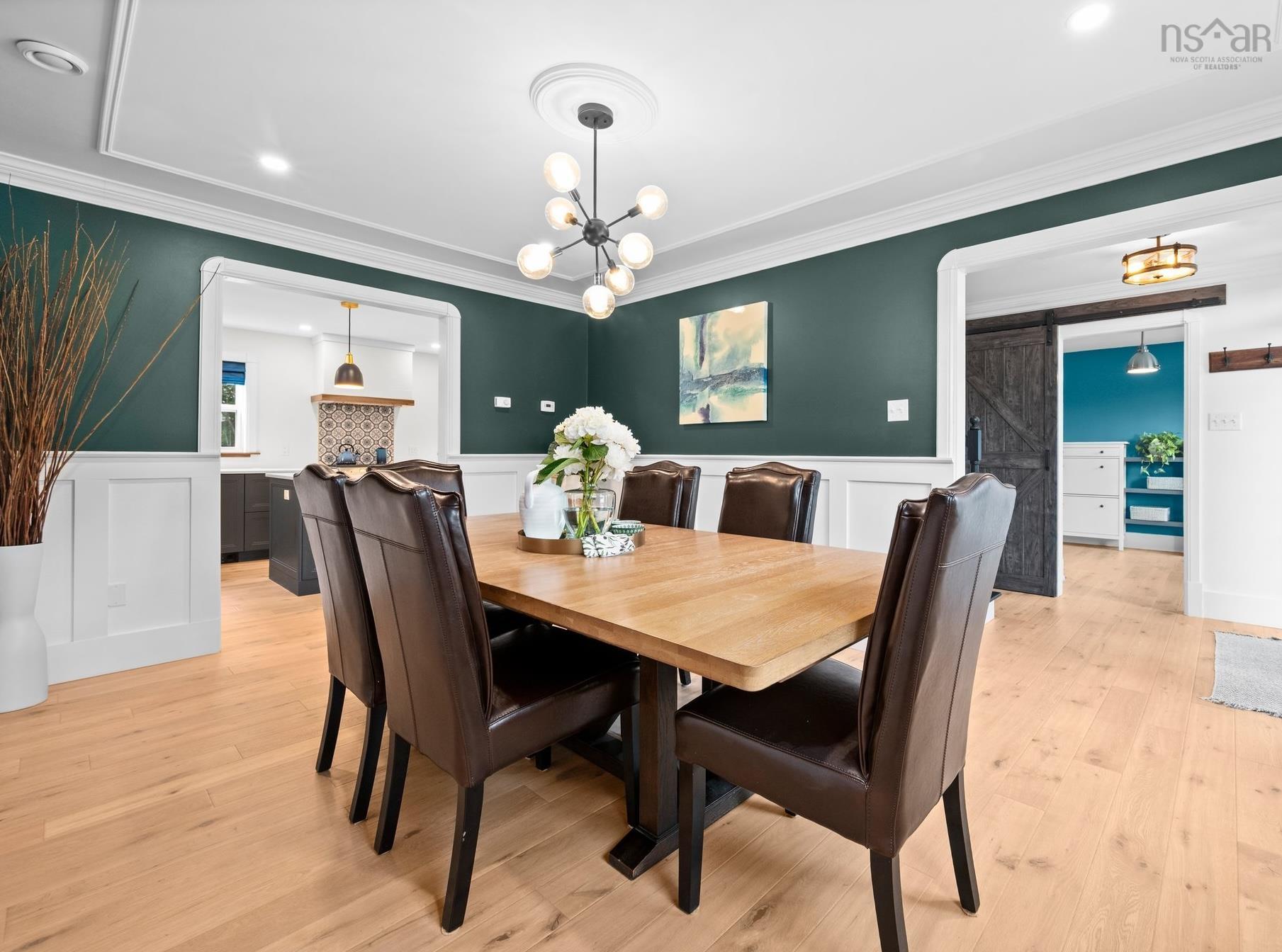 $925,000.00: 34 Portland Hills Drive, Dartmouth