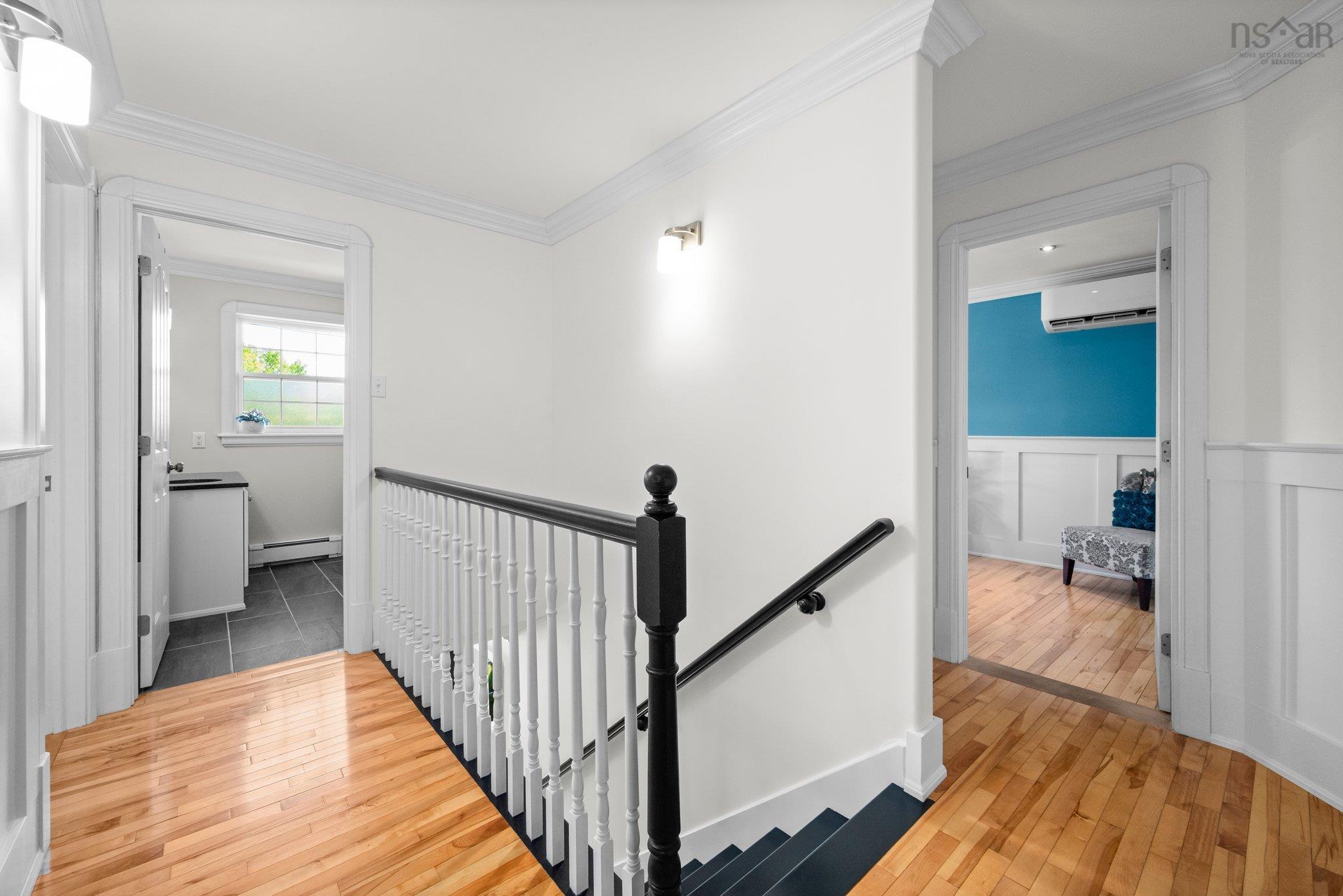 $925,000.00: 34 Portland Hills Drive, Dartmouth