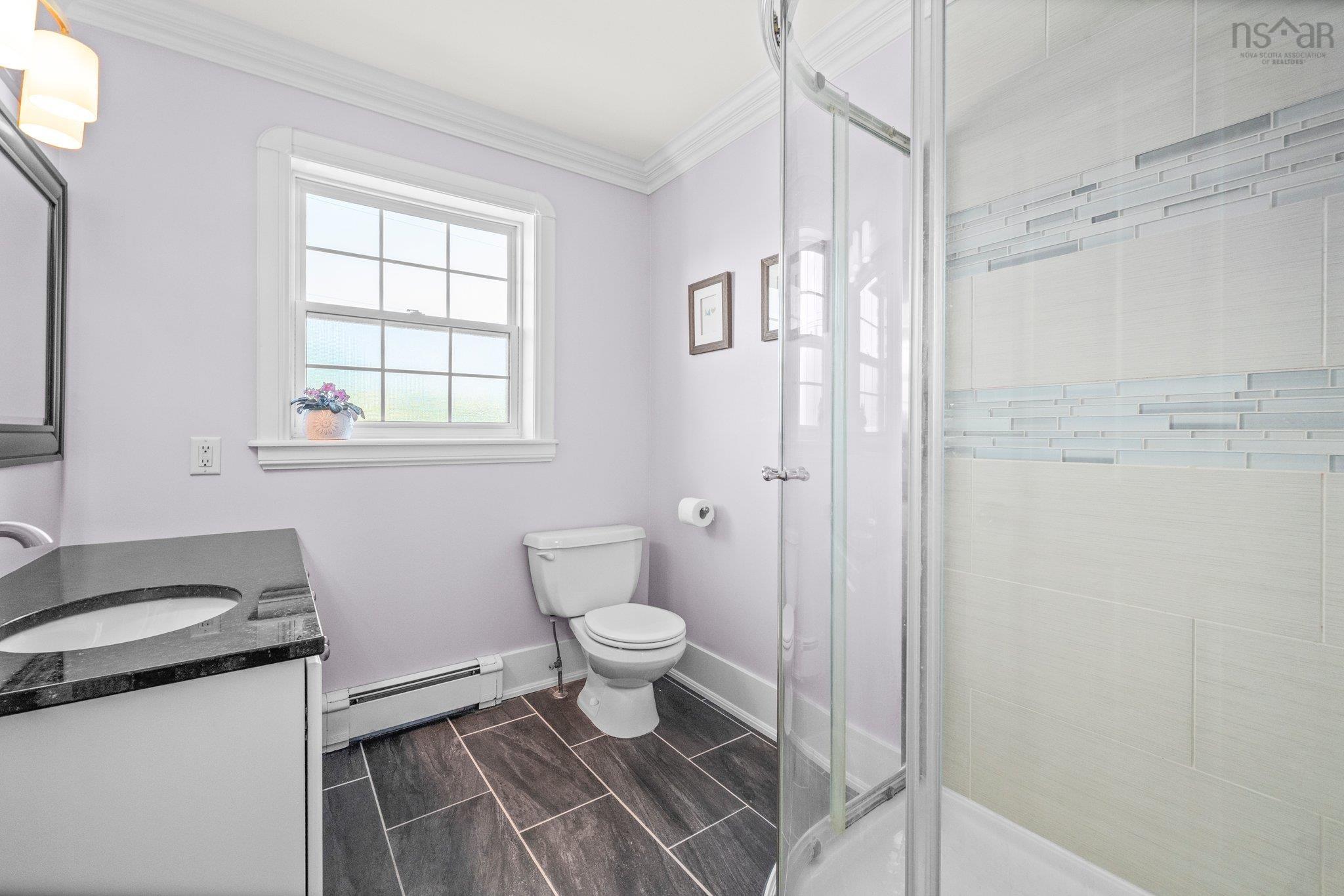 $925,000.00: 34 Portland Hills Drive, Dartmouth