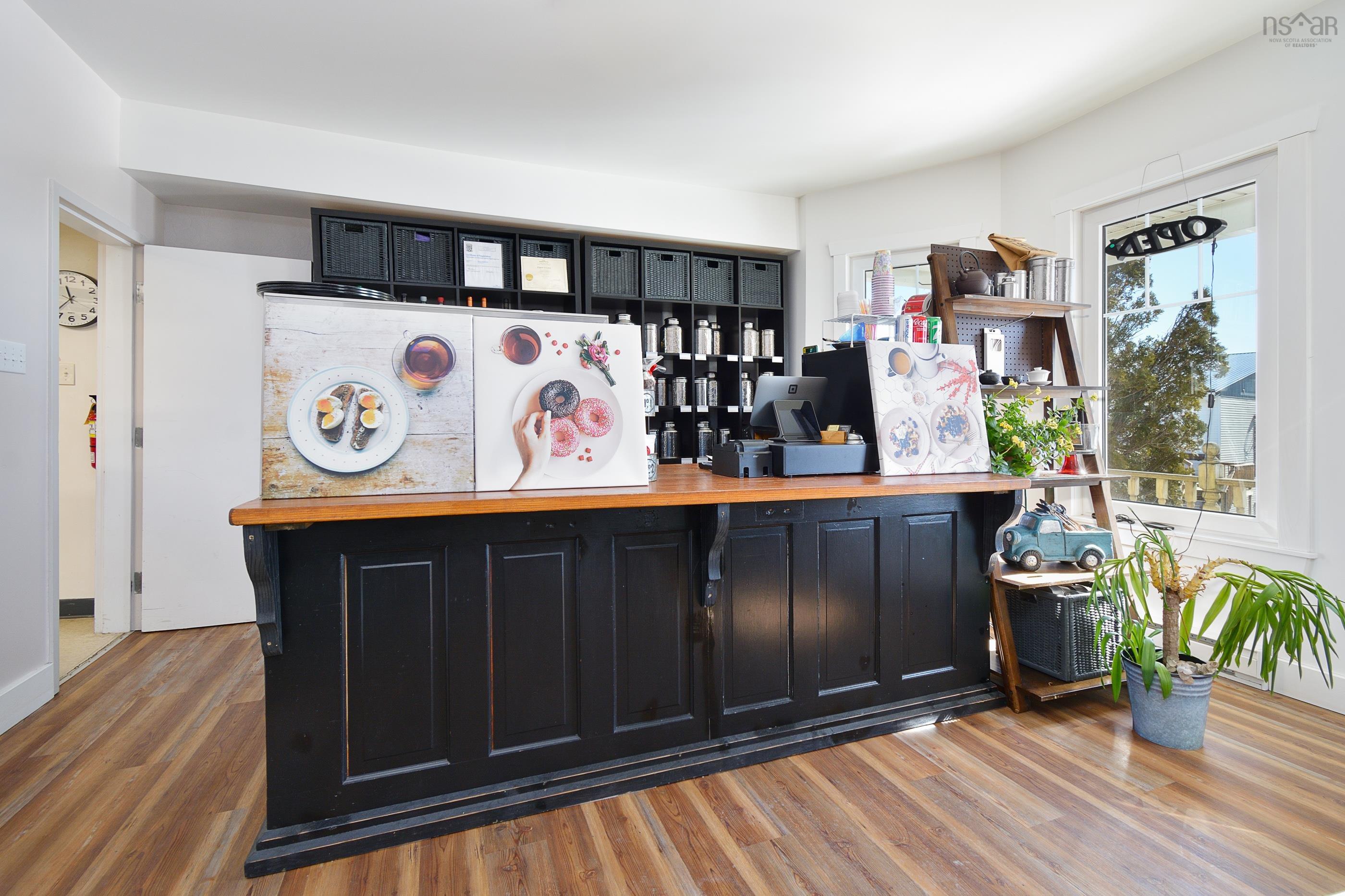 $835,000.00: 9383 Pepperell Street, St. Peter