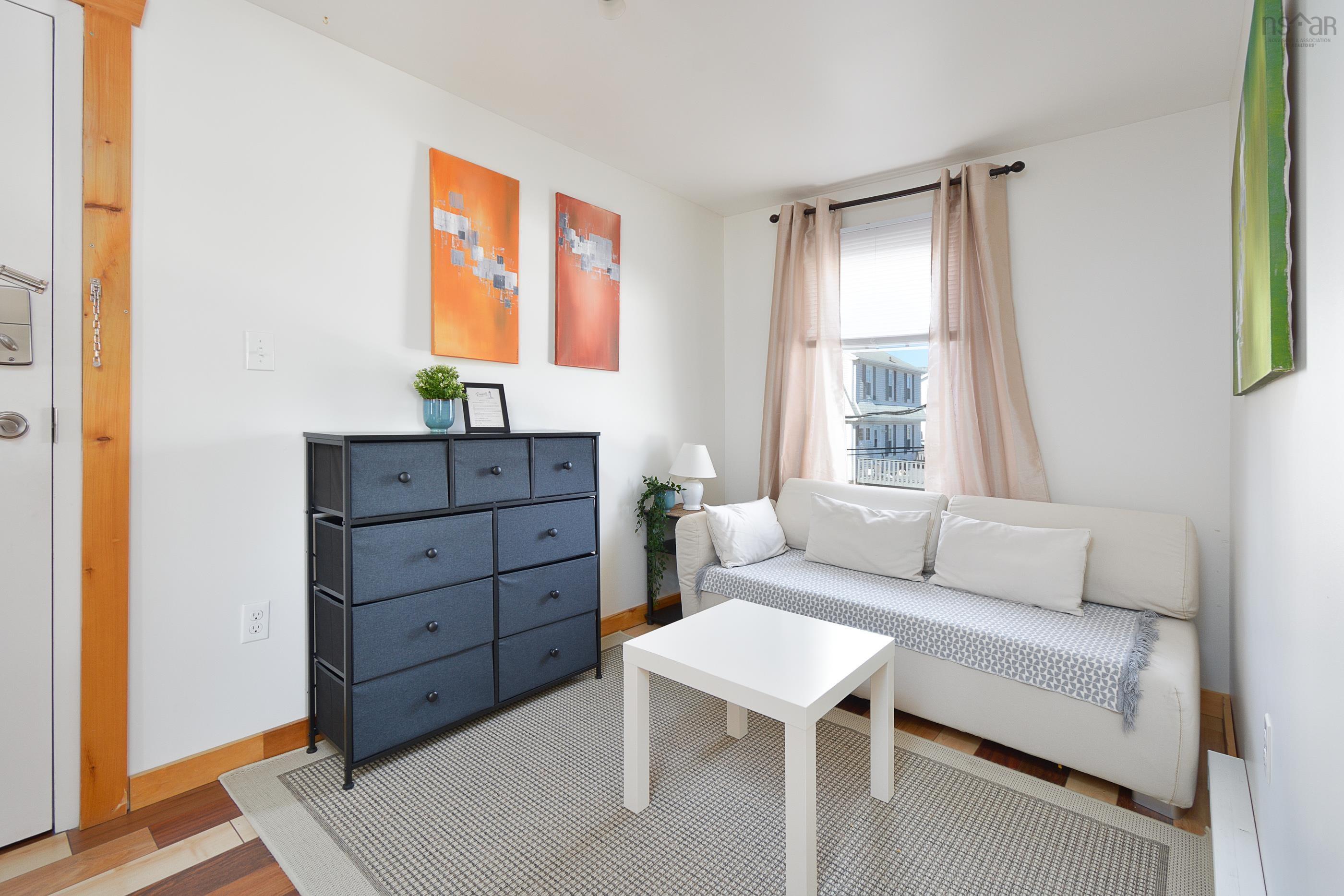 $835,000.00: 9383 Pepperell Street, St. Peter