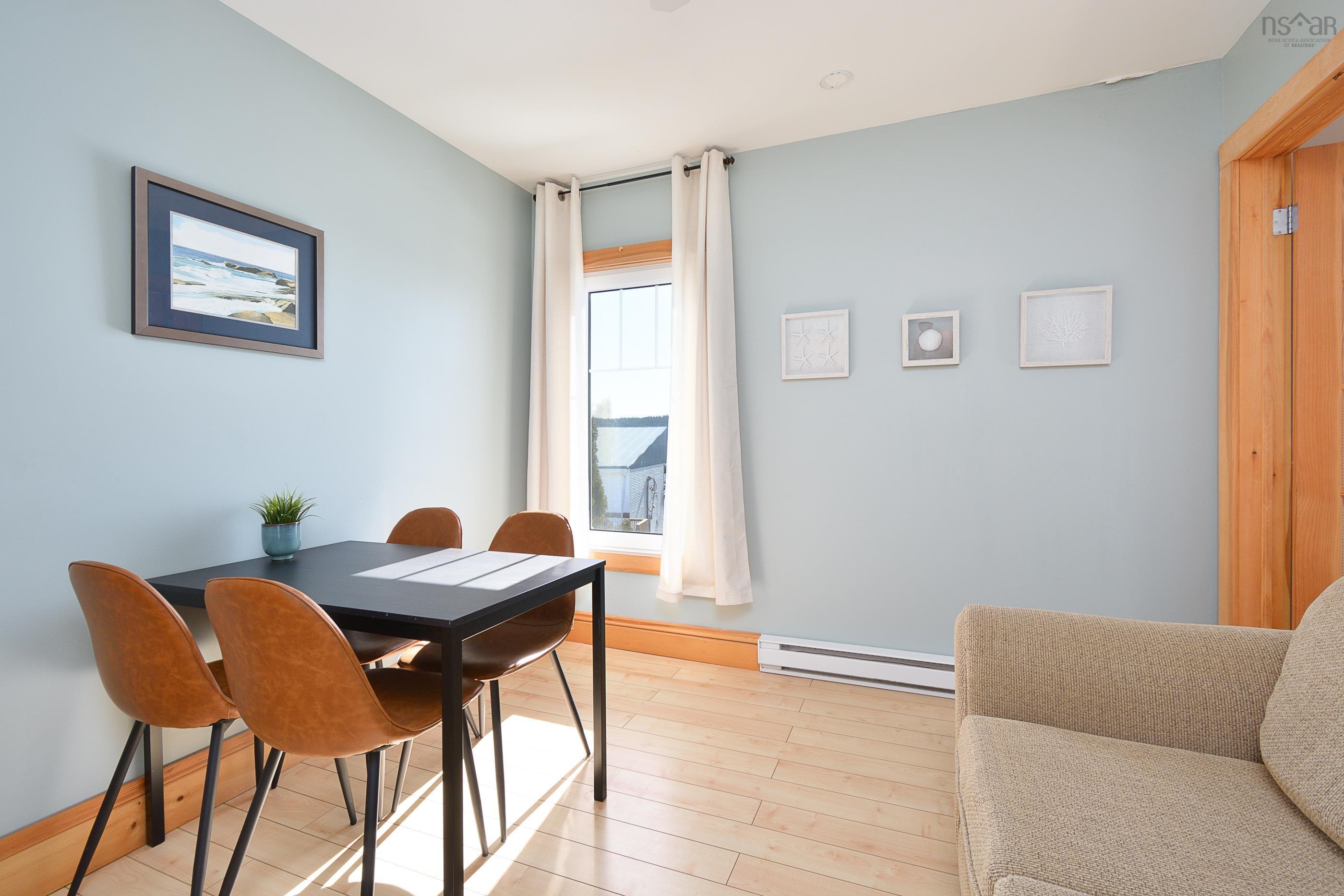 $835,000.00: 9383 Pepperell Street, St. Peter