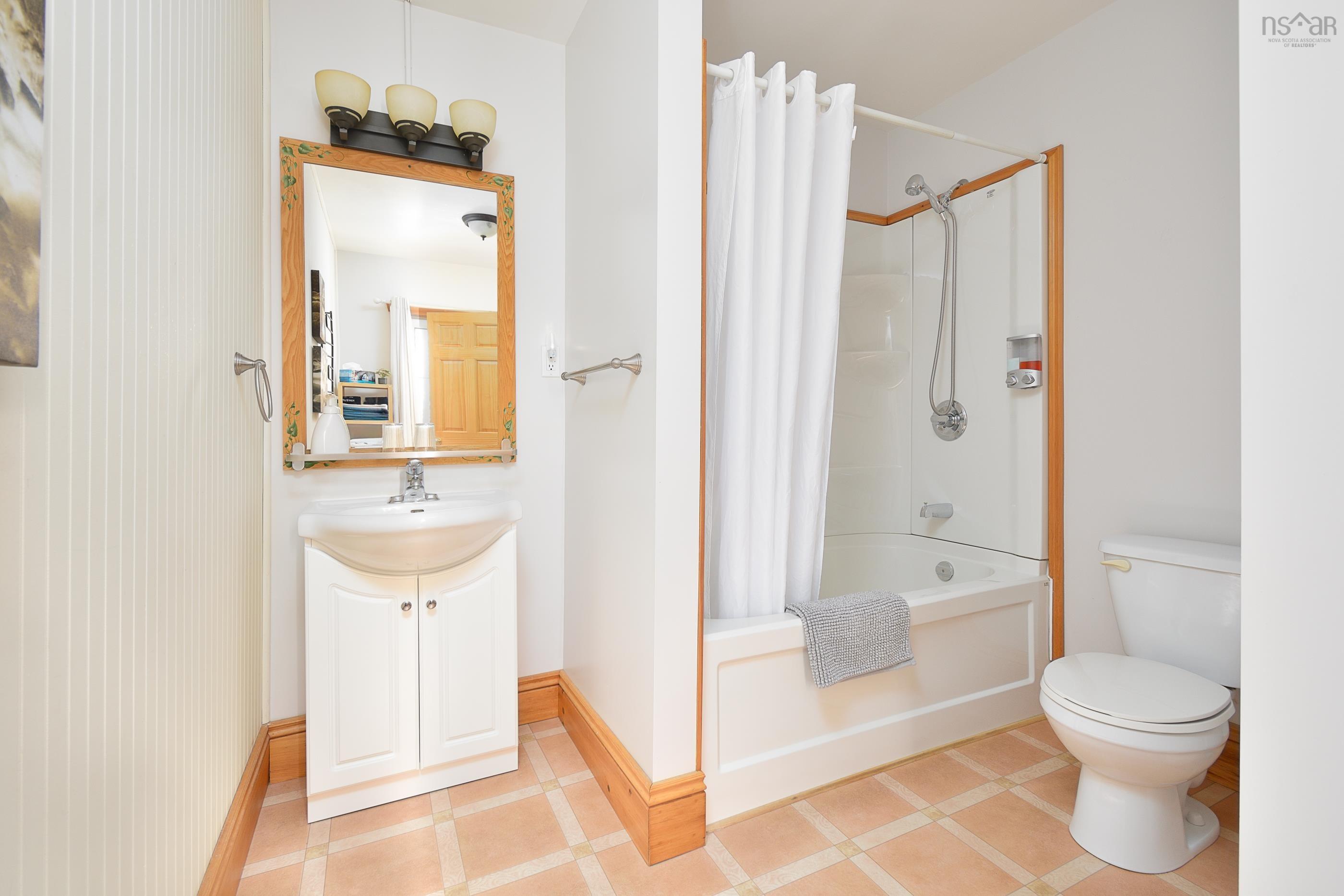 $835,000.00: 9383 Pepperell Street, St. Peter