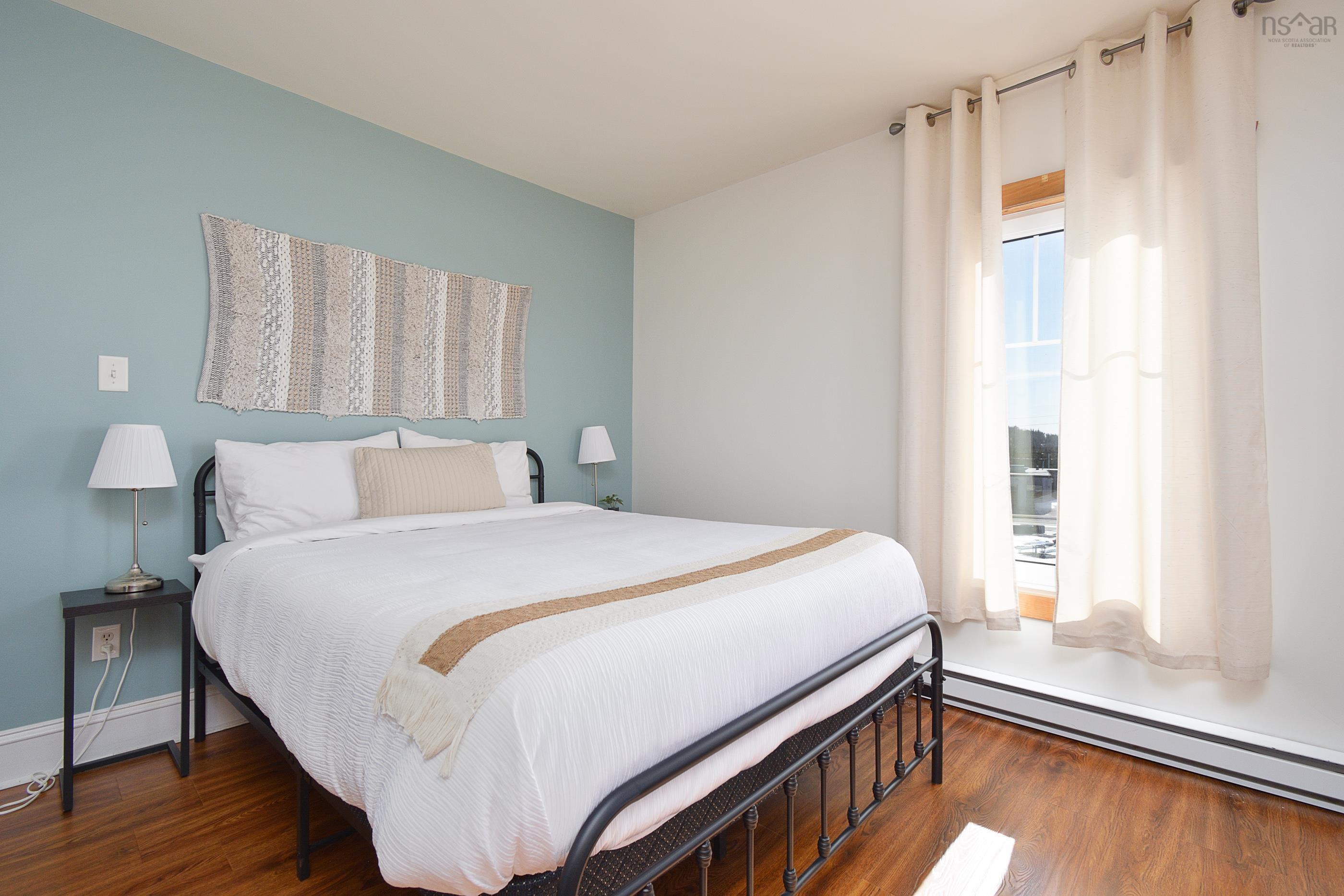 $835,000.00: 9383 Pepperell Street, St. Peter