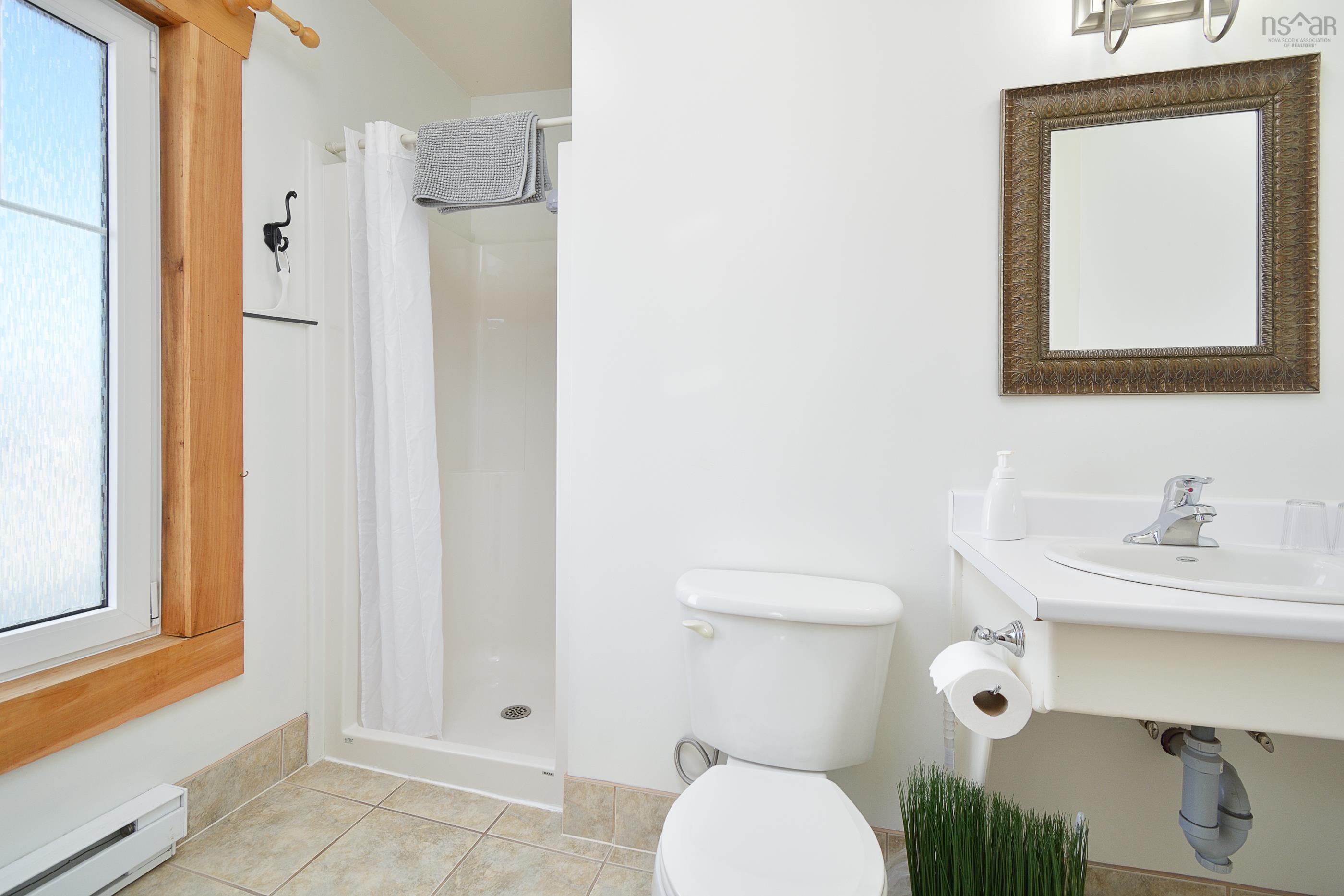 $835,000.00: 9383 Pepperell Street, St. Peter