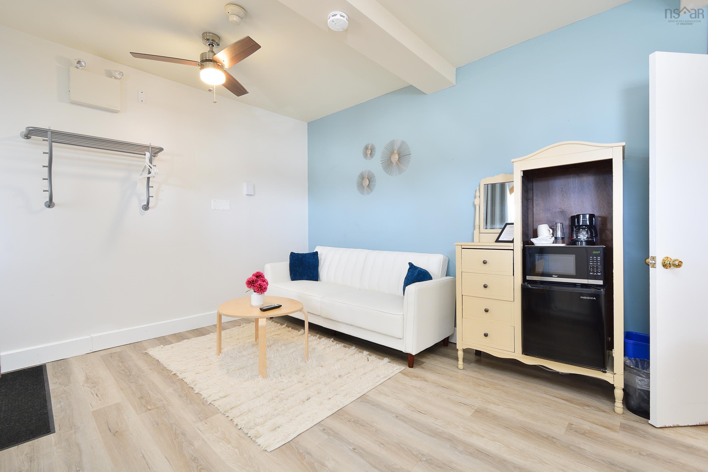 $835,000.00: 9383 Pepperell Street, St. Peter