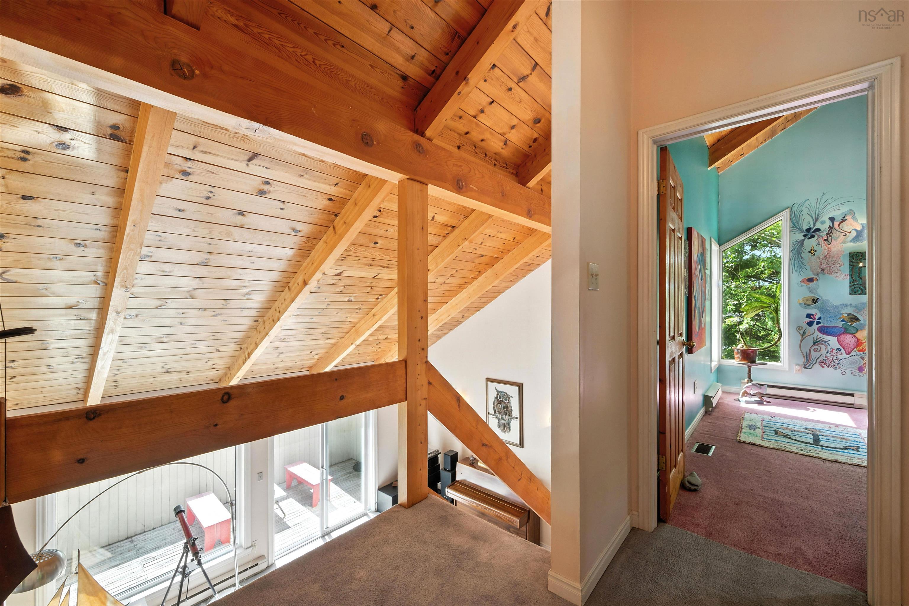 $925,000.00: 13576 Peggys Cove Road, Upper Tantallon