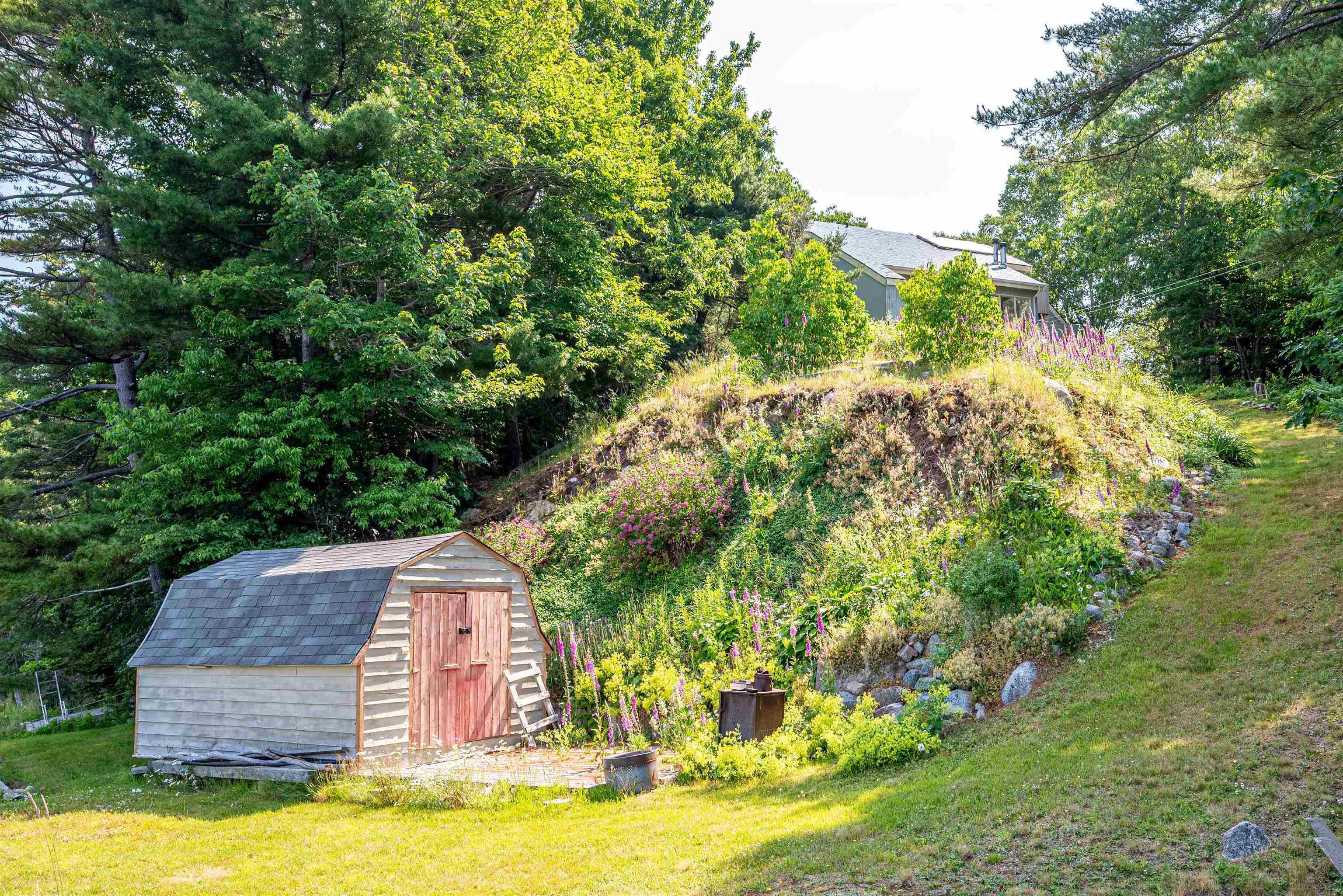 $925,000.00: 13576 Peggys Cove Road, Upper Tantallon