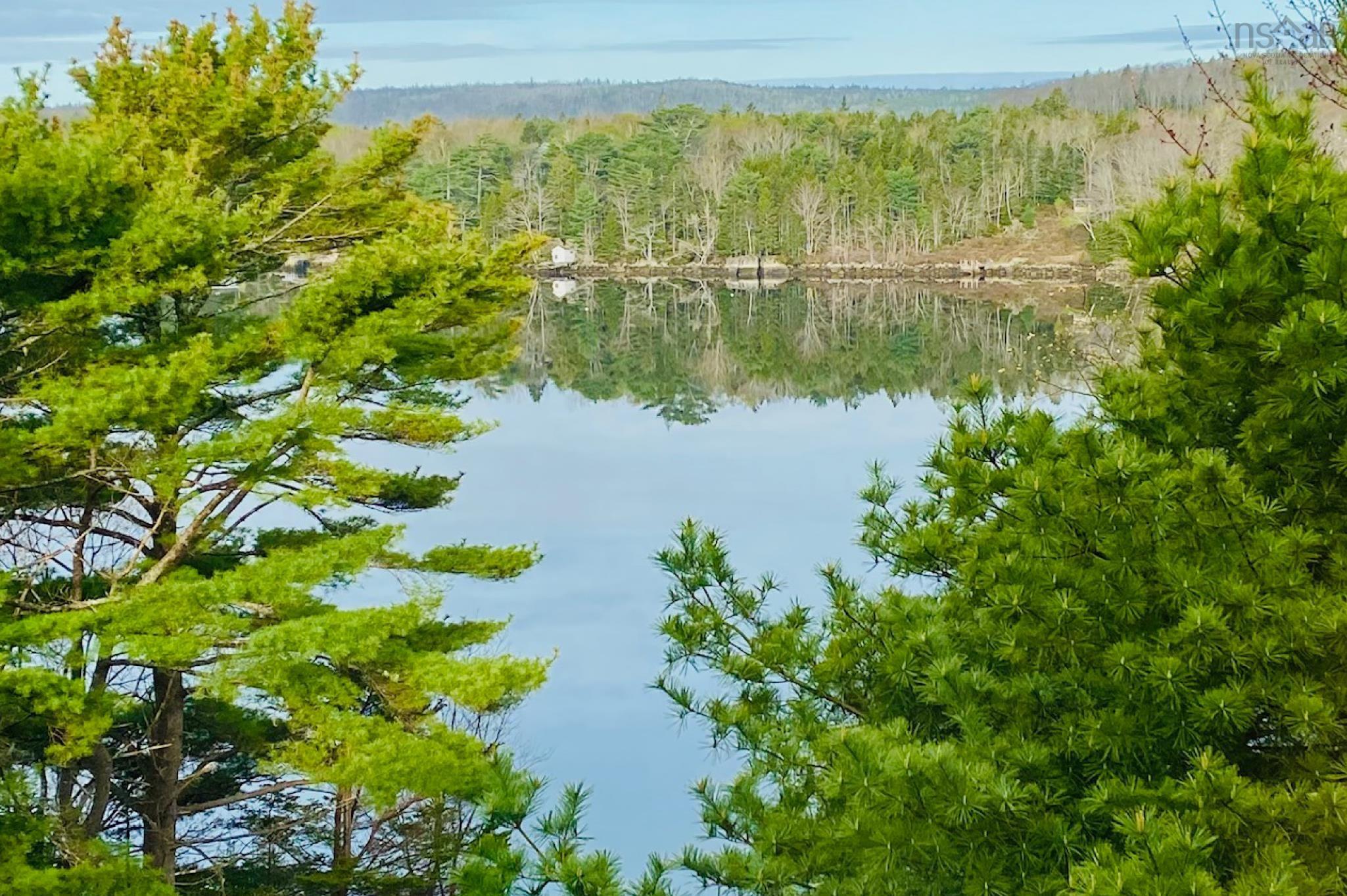 $925,000.00: 13576 Peggys Cove Road, Upper Tantallon