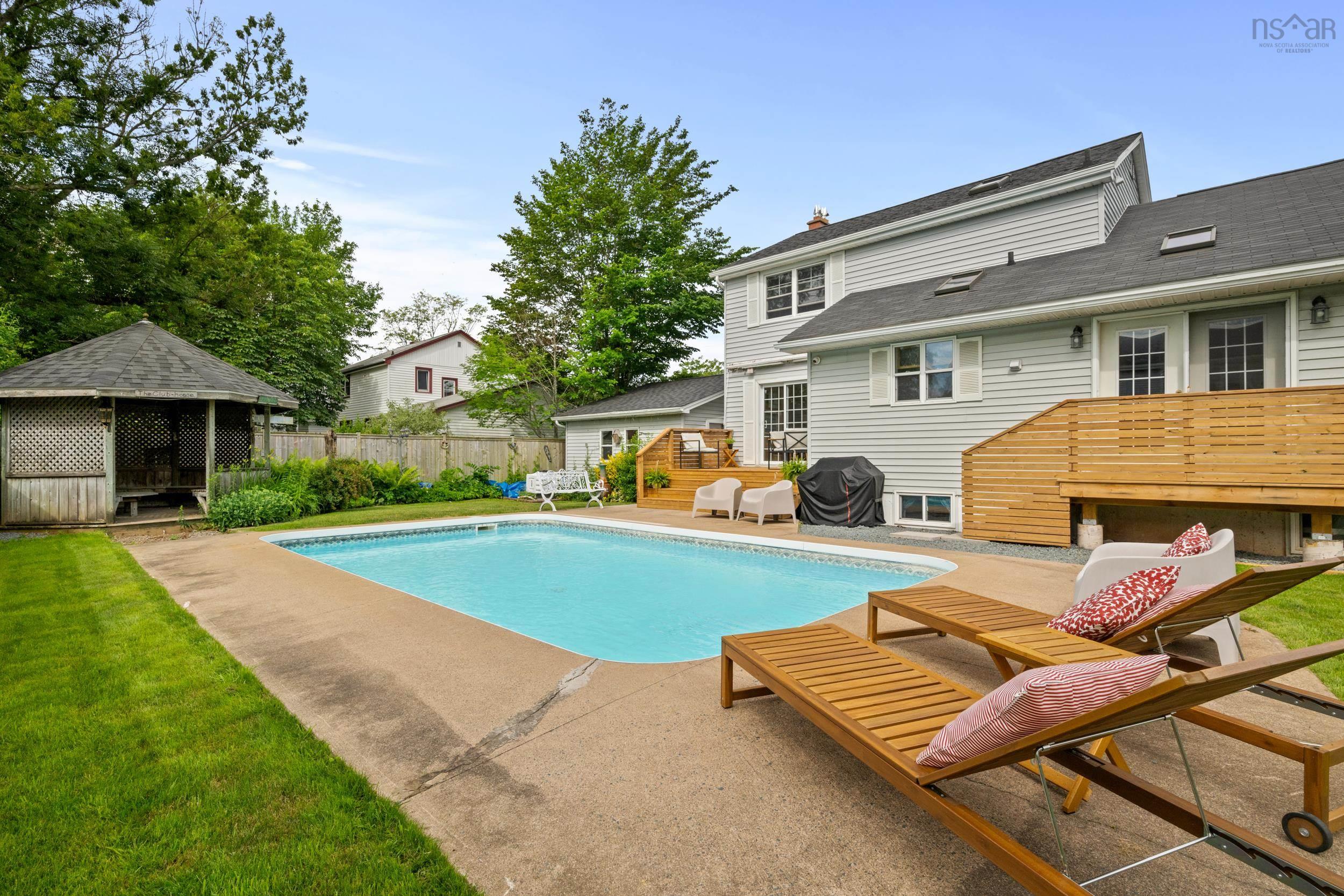 $649,900.00: 40 Virginia Avenue, Dartmouth