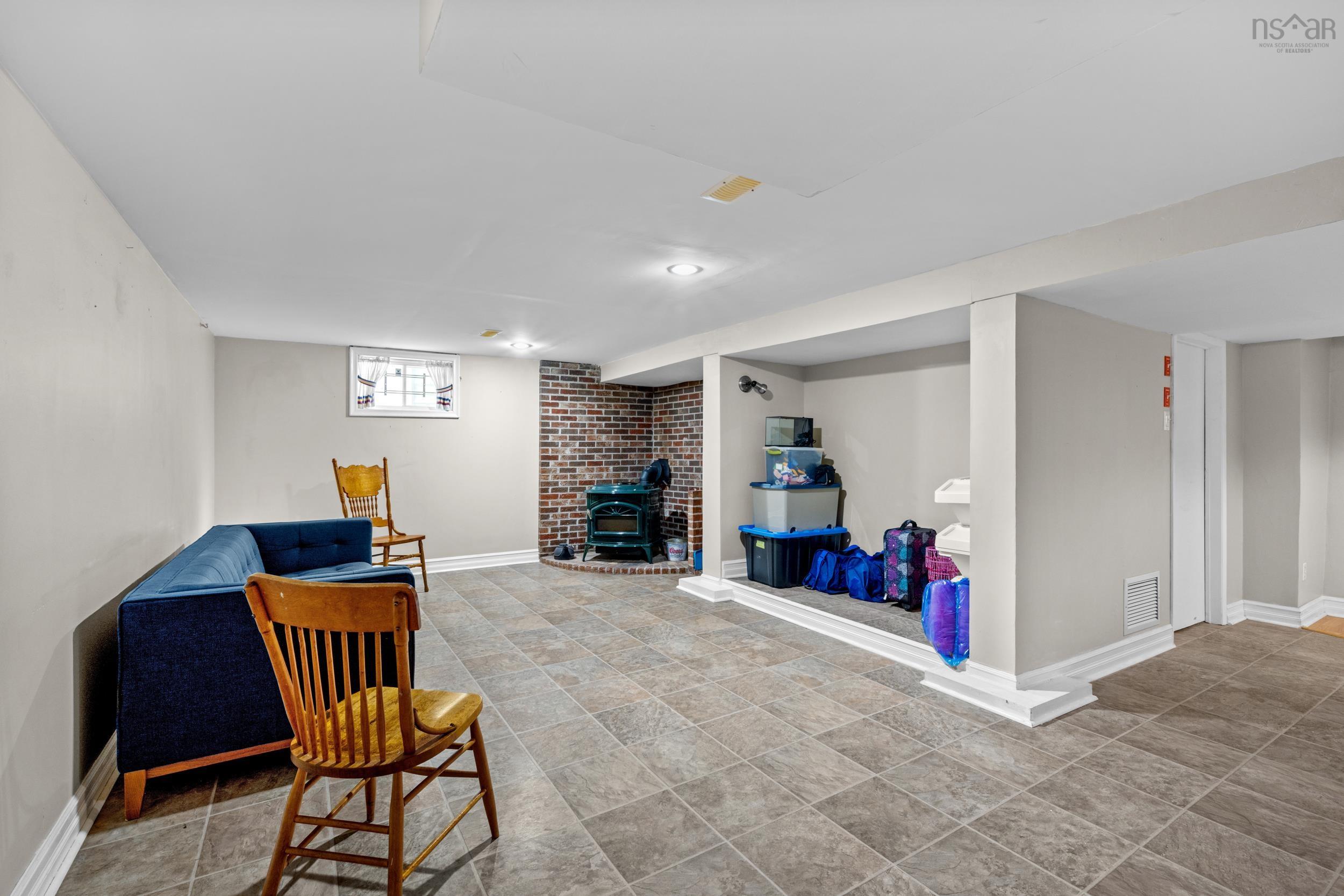 $649,900.00: 40 Virginia Avenue, Dartmouth