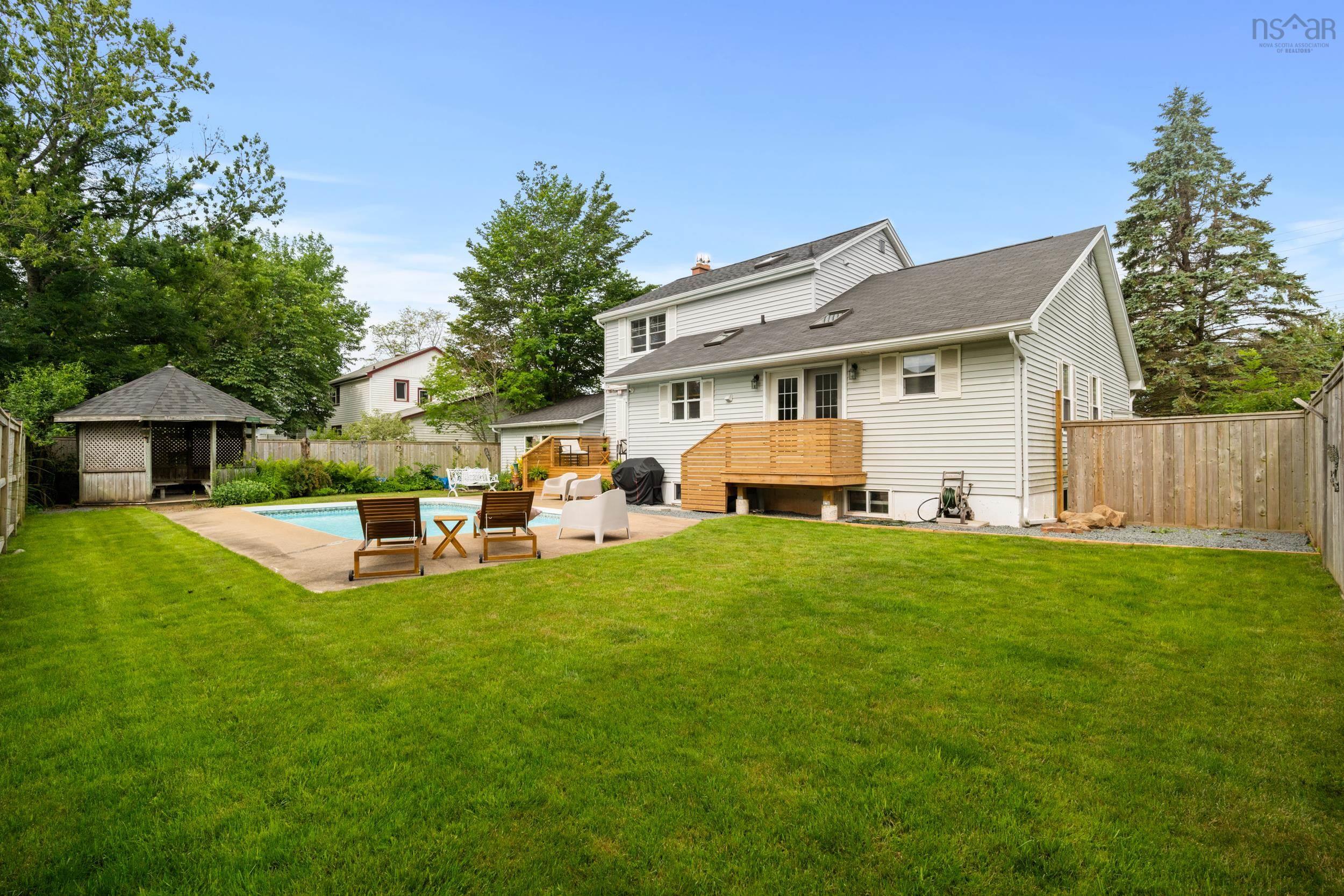 $649,900.00: 40 Virginia Avenue, Dartmouth