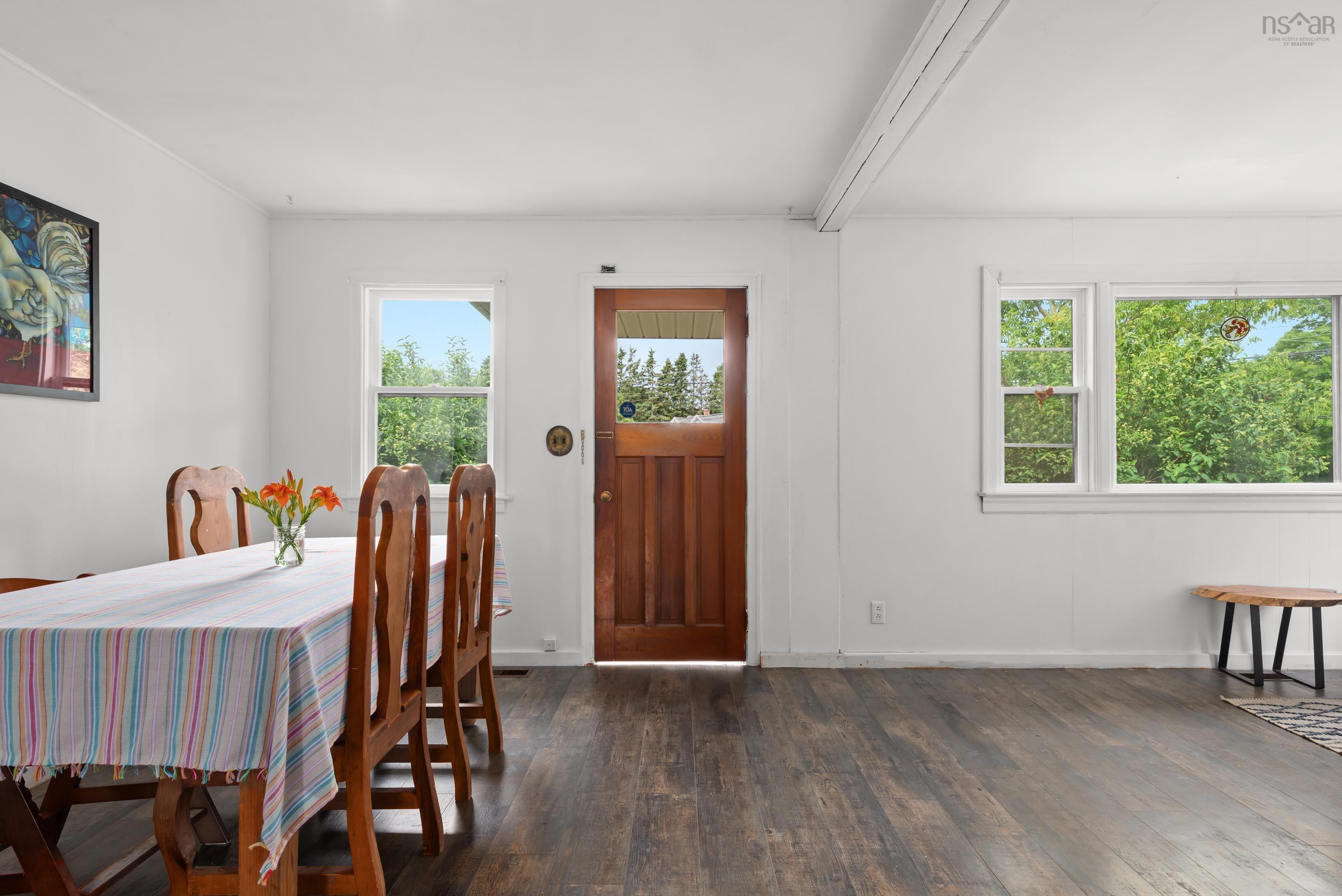 $319,900.00: 902 Newtonville Road, Forest Hill