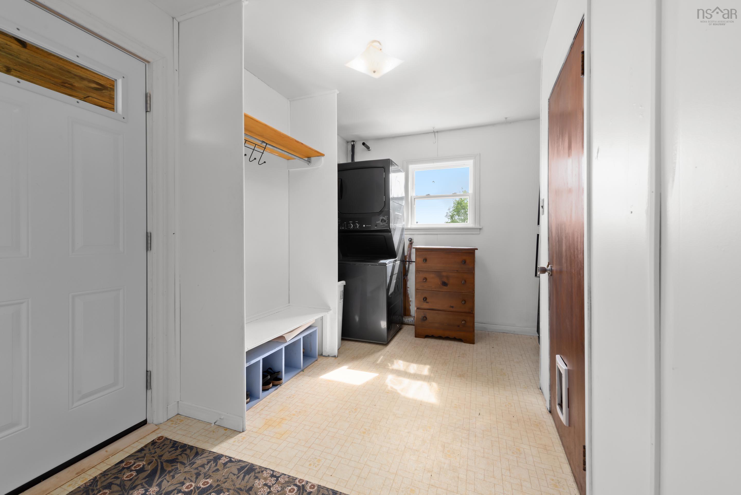 $319,900.00: 902 Newtonville Road, Forest Hill