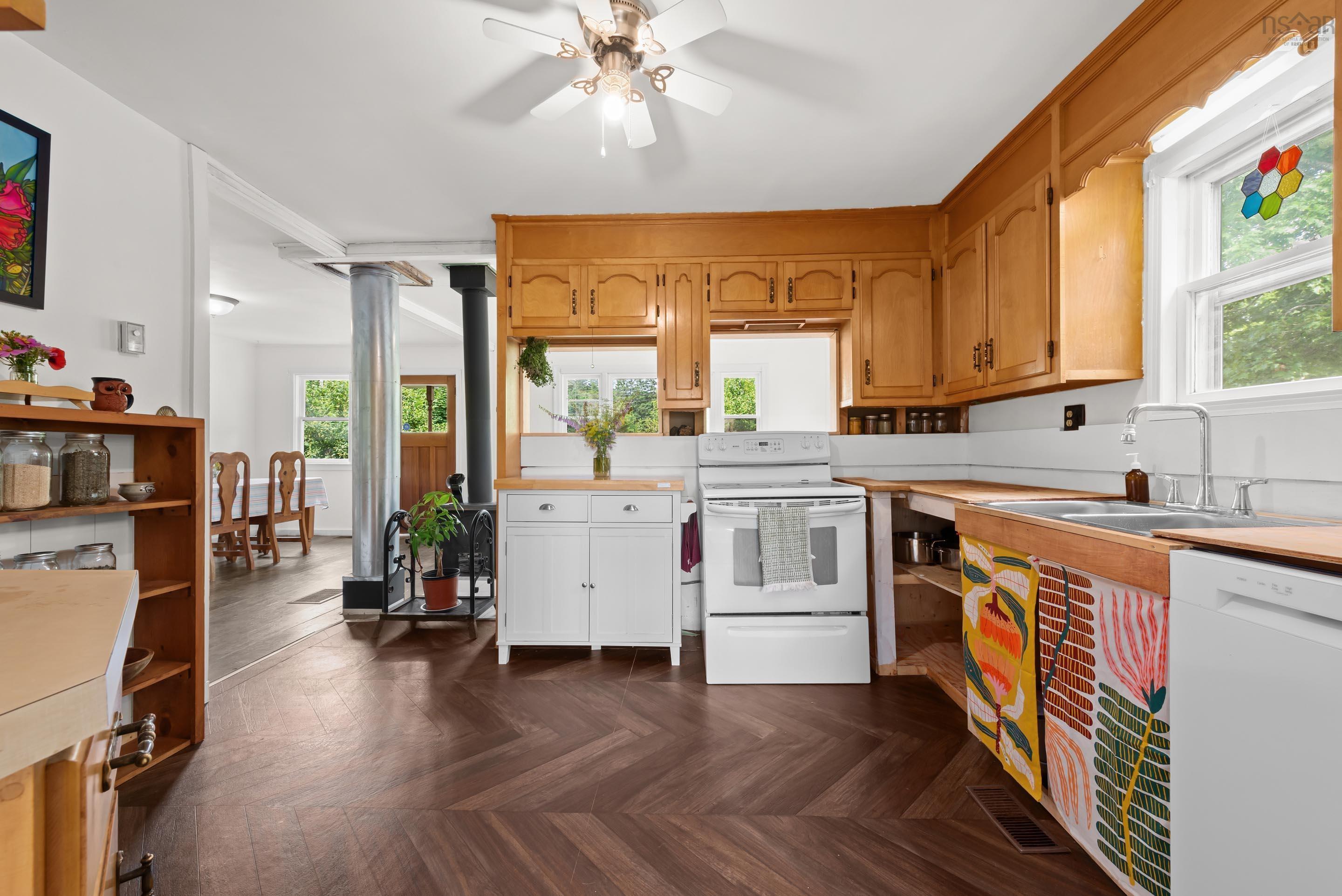 $319,900.00: 902 Newtonville Road, Forest Hill