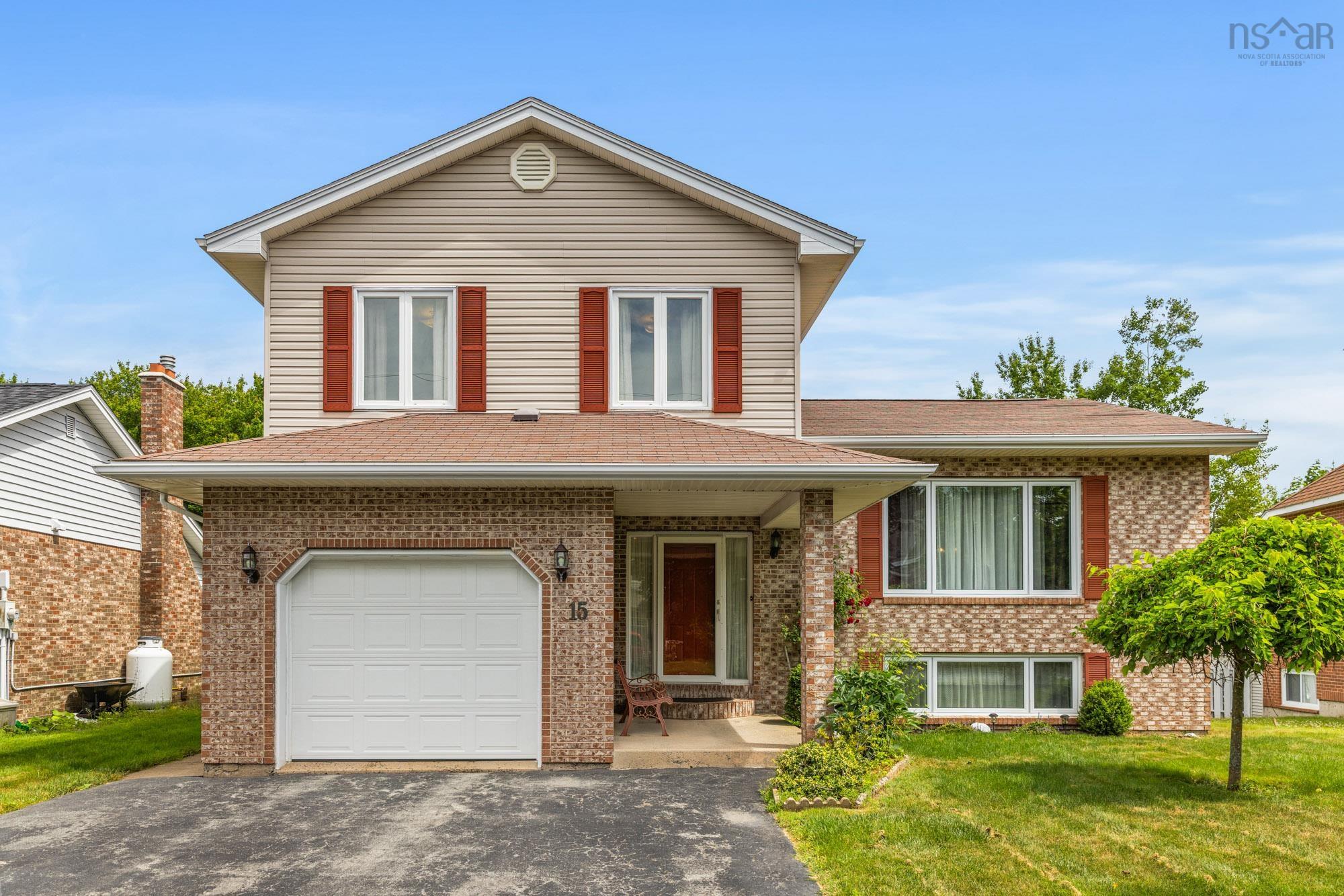 $749,900.00: 15 Turnmill Drive, Halifax