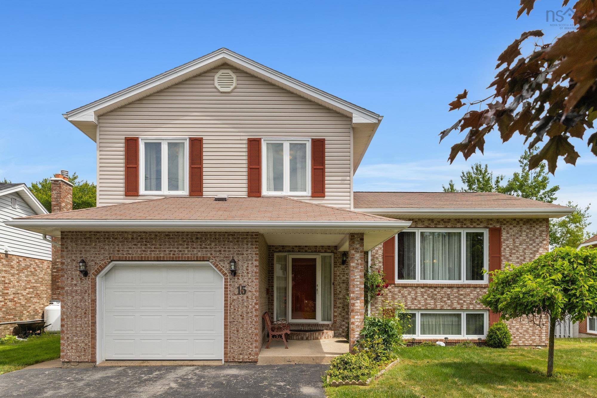 $749,900.00: 15 Turnmill Drive, Halifax