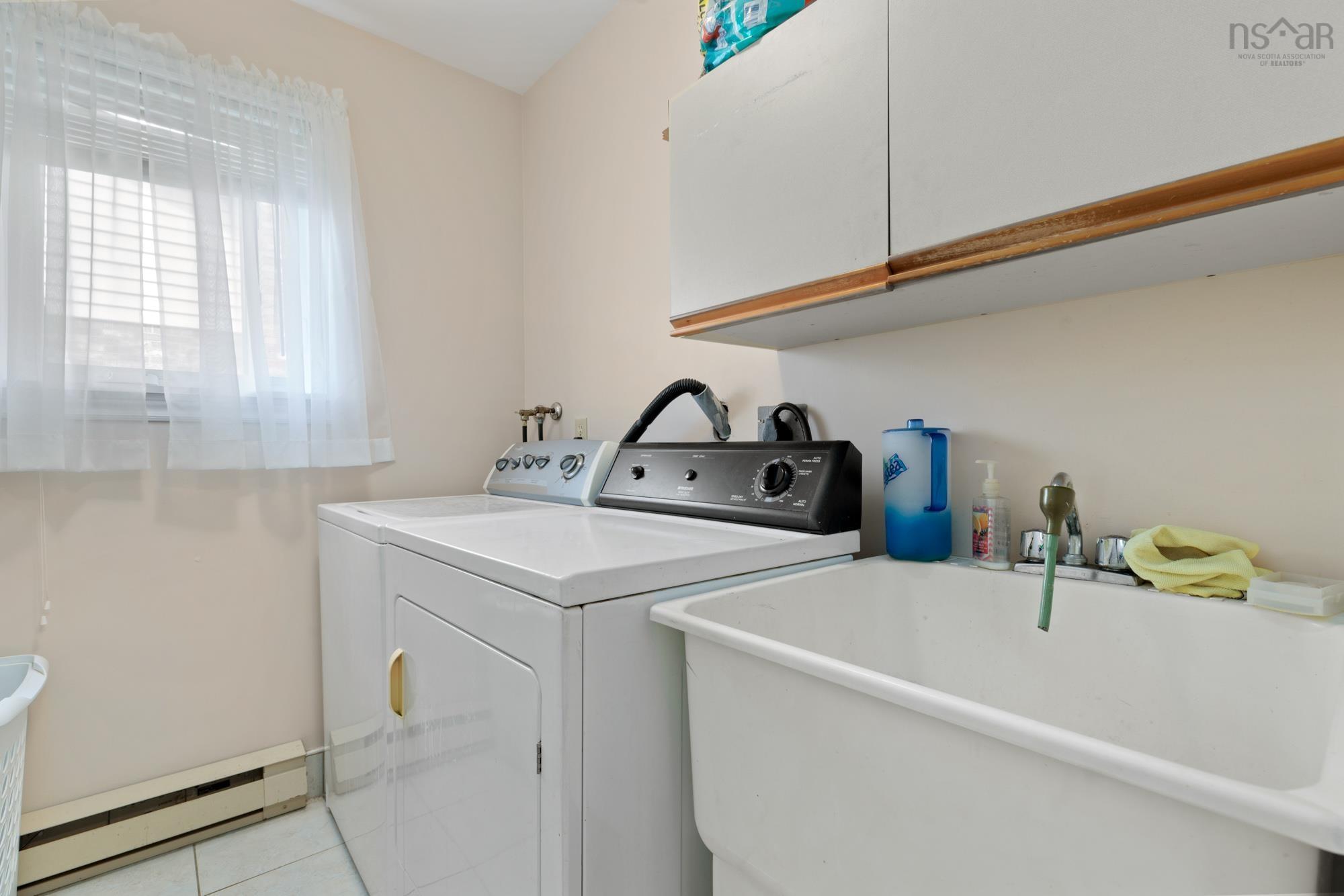 $749,900.00: 15 Turnmill Drive, Halifax