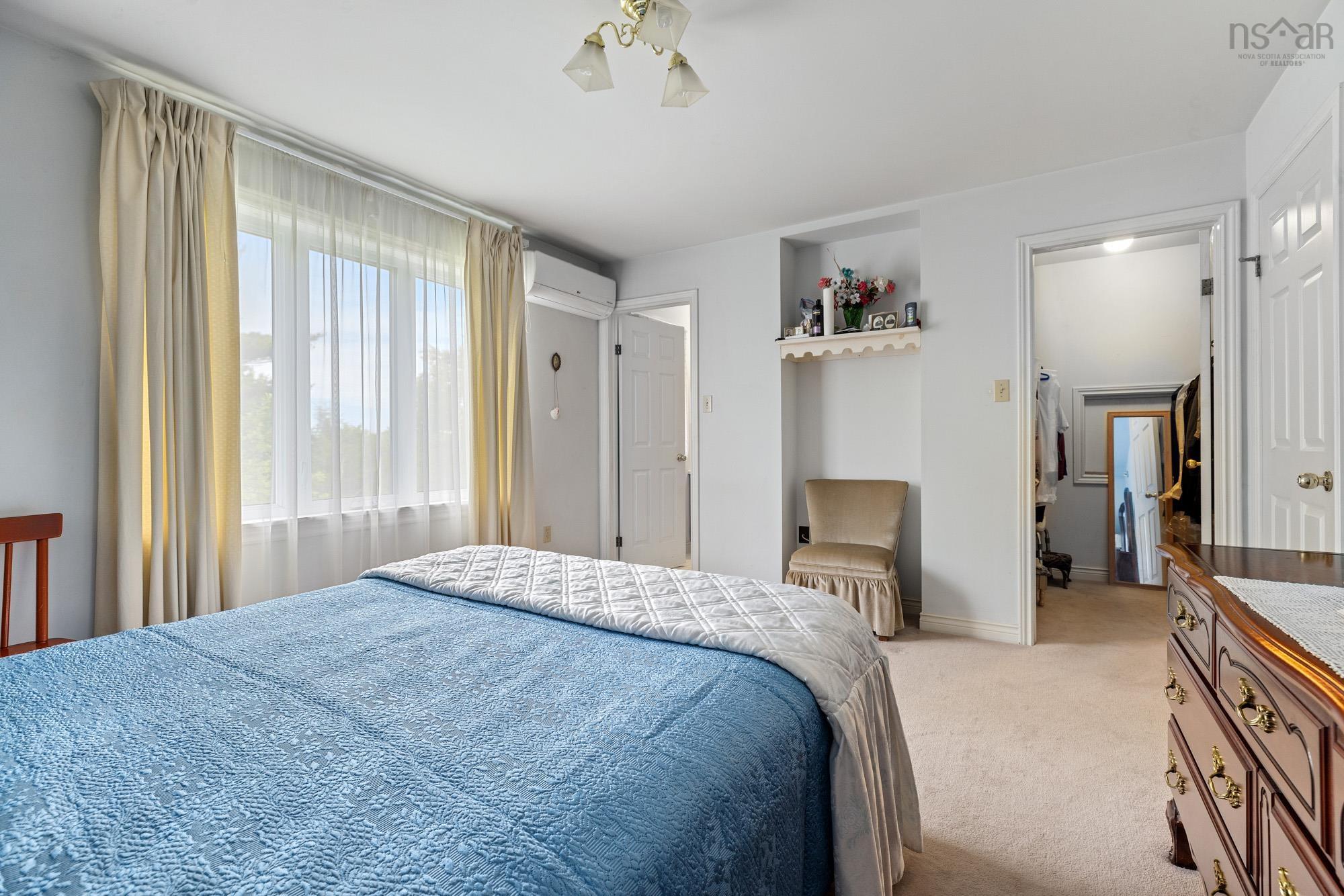 $749,900.00: 15 Turnmill Drive, Halifax