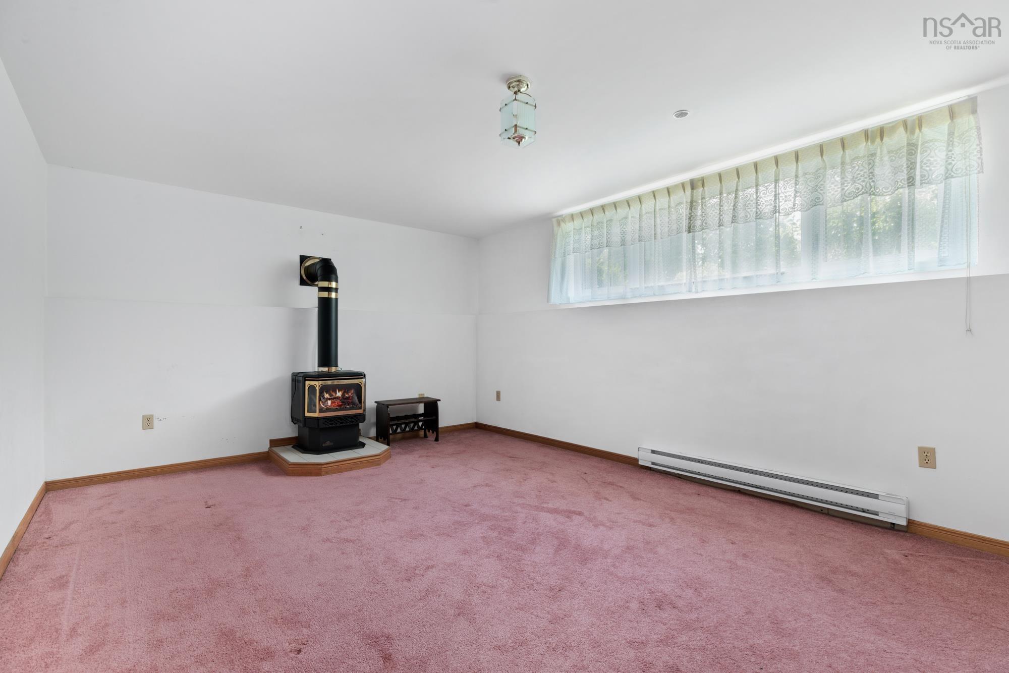 $749,900.00: 15 Turnmill Drive, Halifax