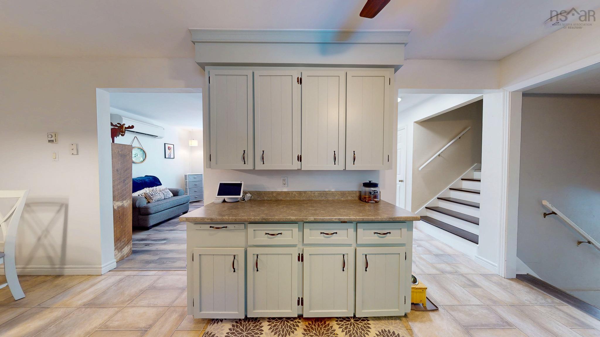 $459,000.00: 35 Lawrence Road, Windermere