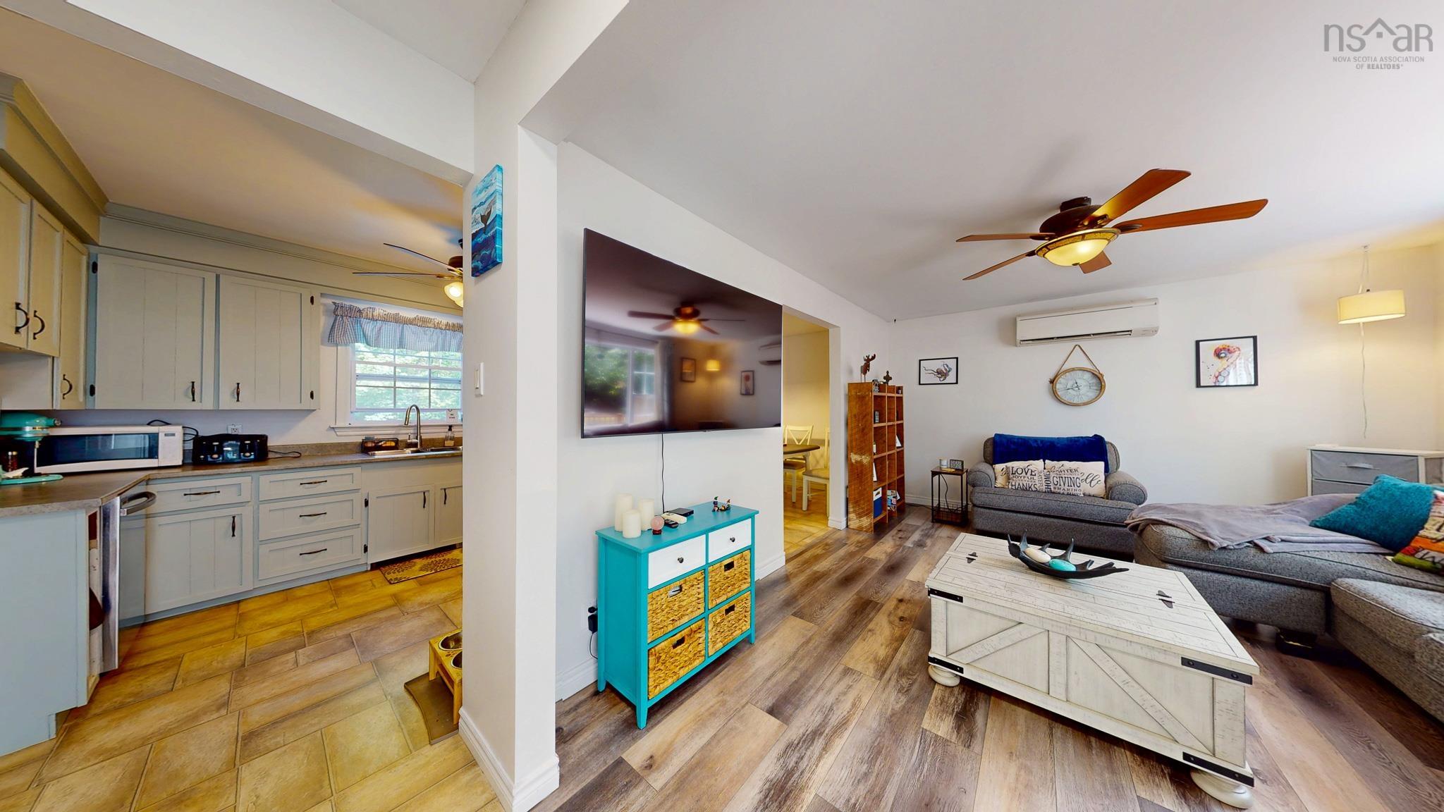 $459,000.00: 35 Lawrence Road, Windermere