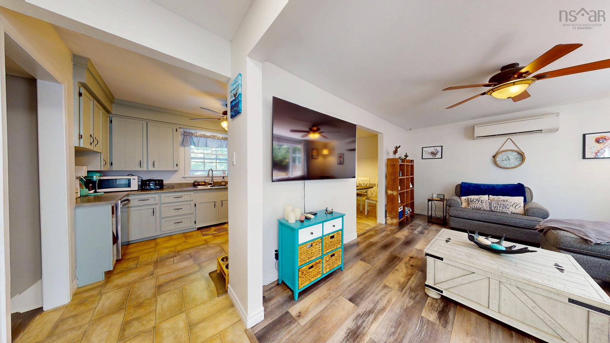 $459,000.00: 35 Lawrence Road, Windermere