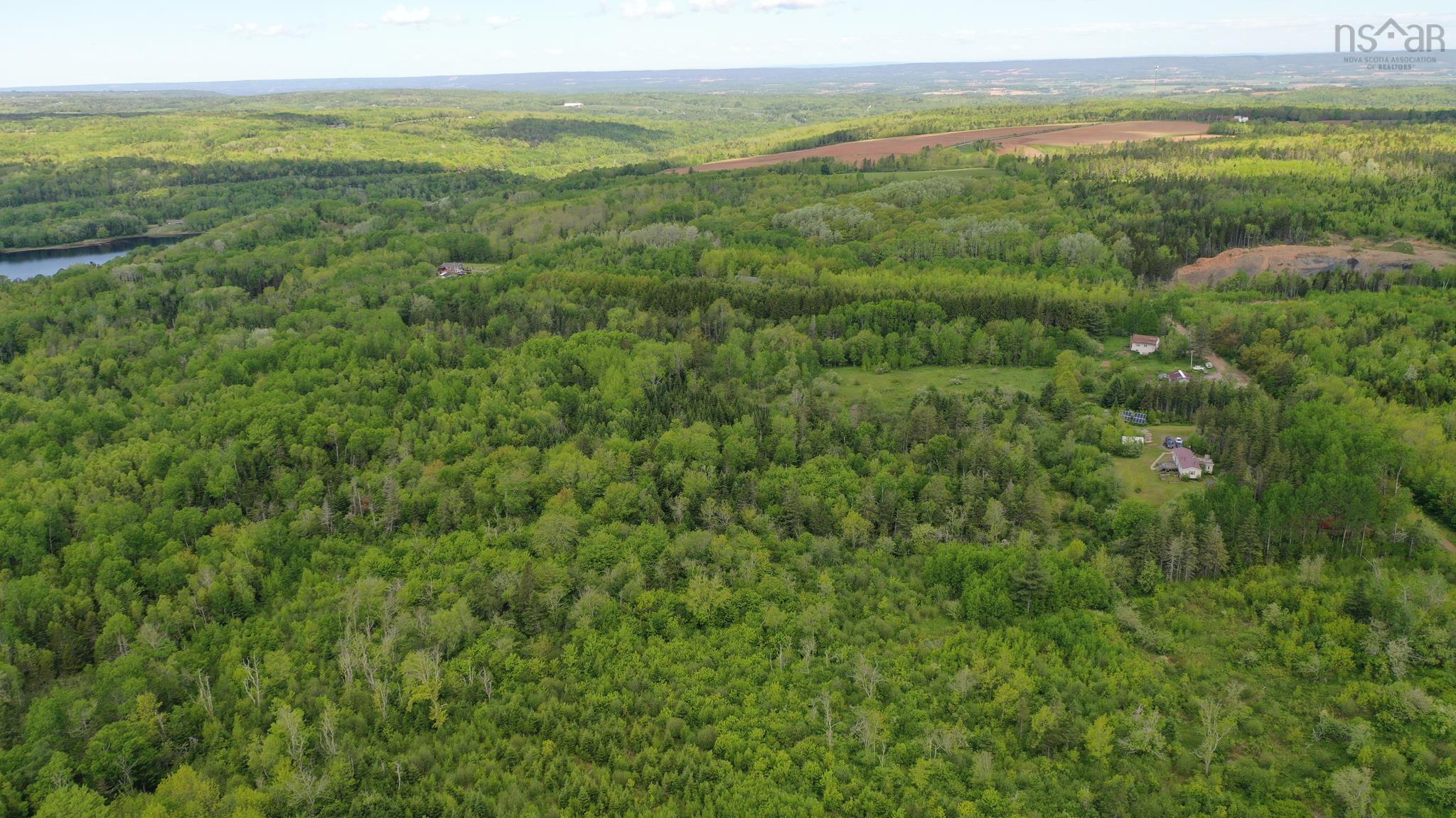 $349,000.00: 575 Jehill Davidson Road, Newtonville