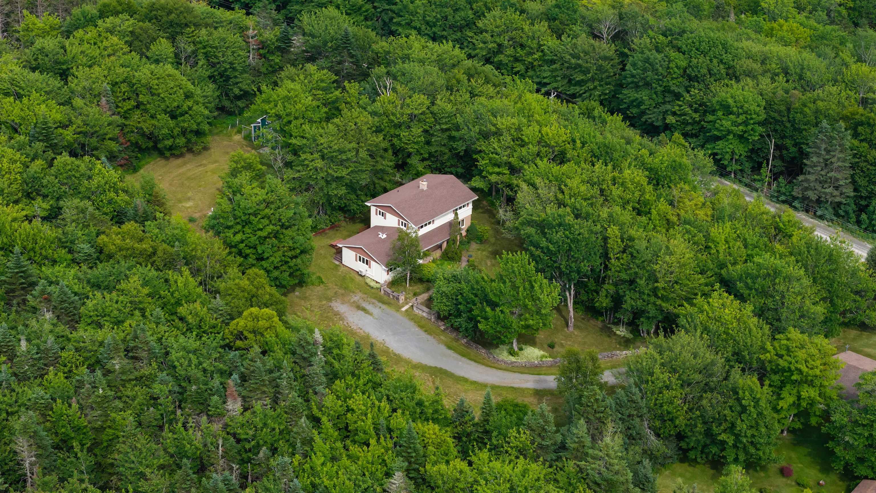 $439,900.00: 131 Fairmont Road, Cloverville