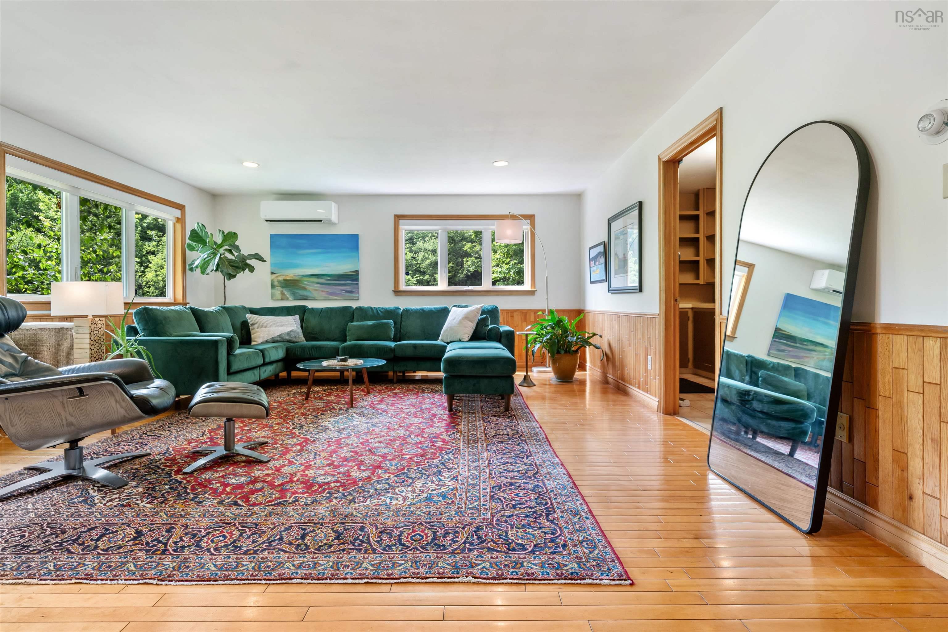 $439,900.00: 131 Fairmont Road, Cloverville