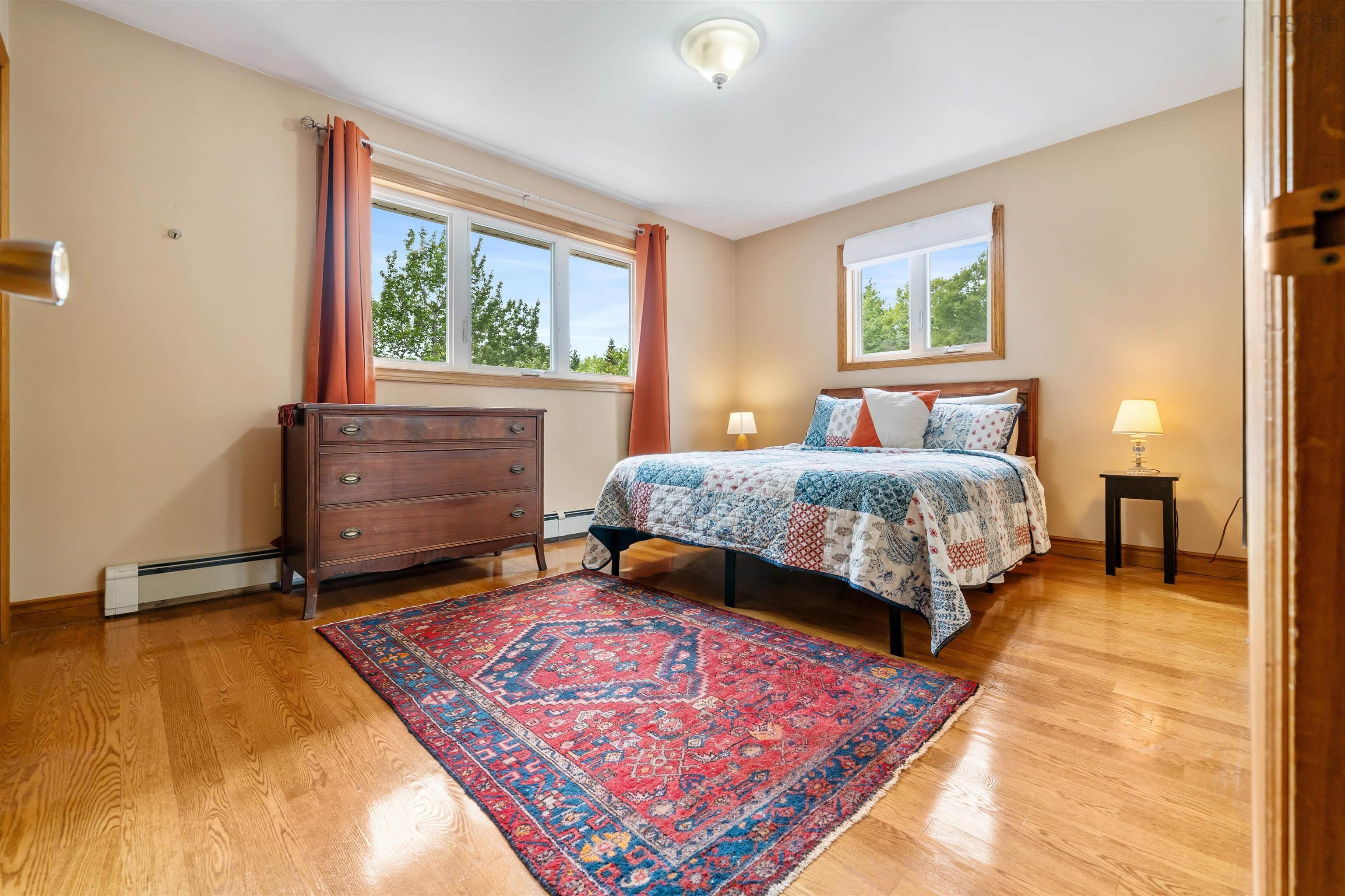 $439,900.00: 131 Fairmont Road, Cloverville