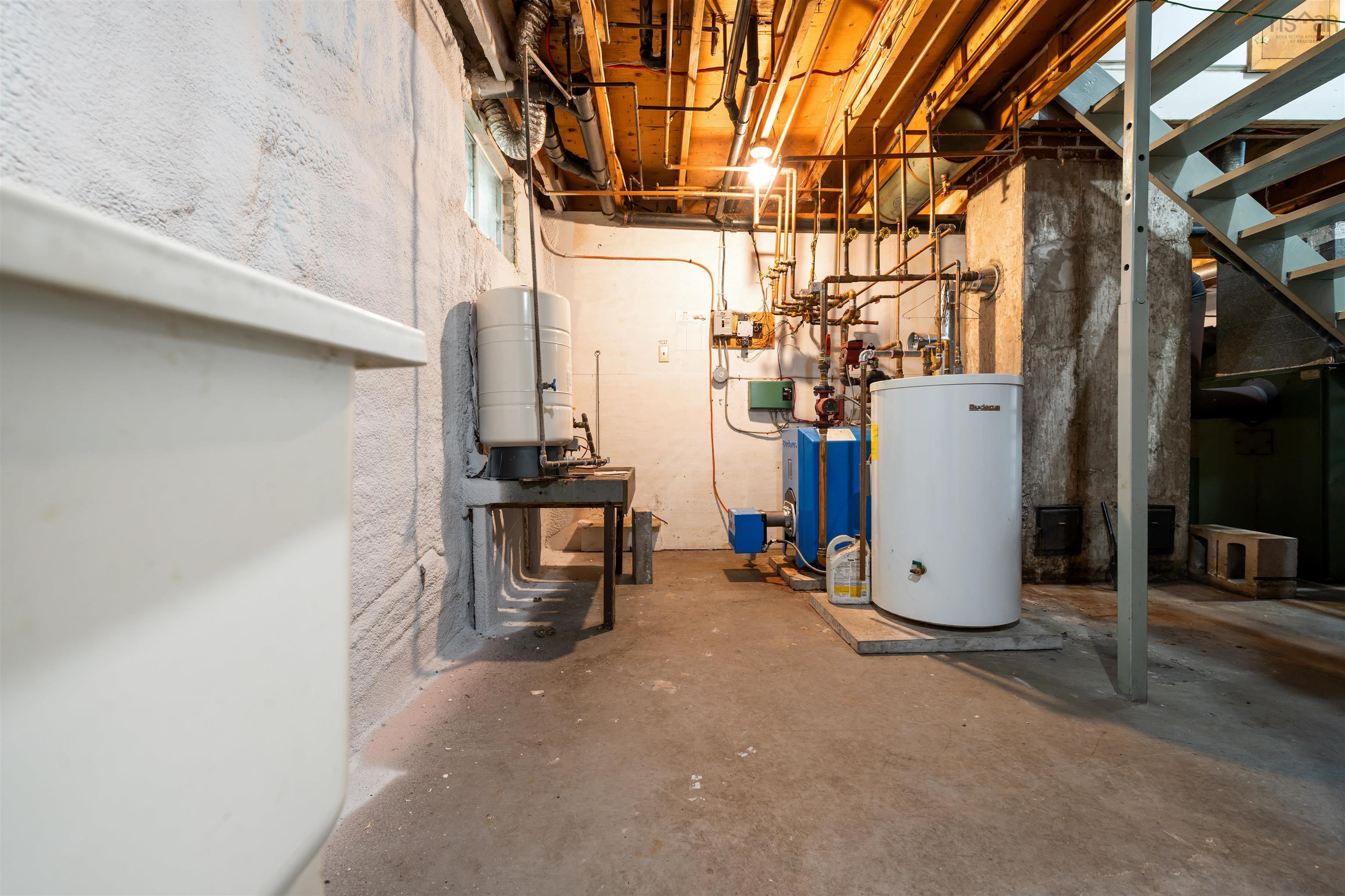 $439,900.00: 131 Fairmont Road, Cloverville