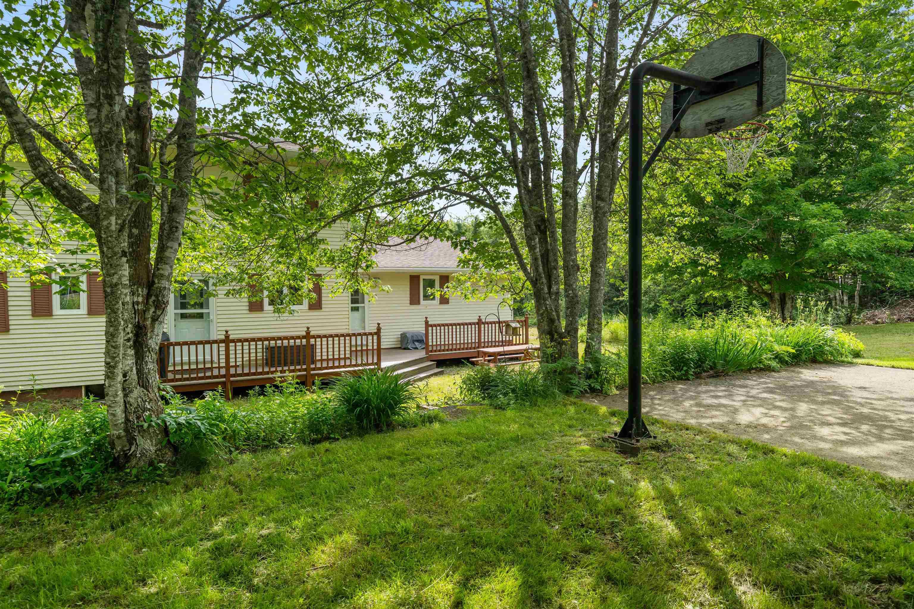 $439,900.00: 131 Fairmont Road, Cloverville