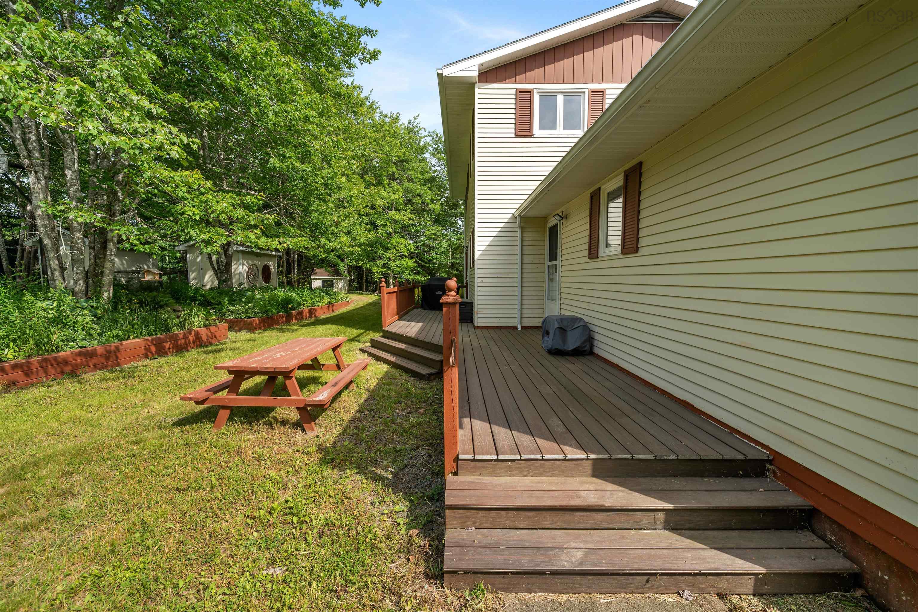 $439,900.00: 131 Fairmont Road, Cloverville