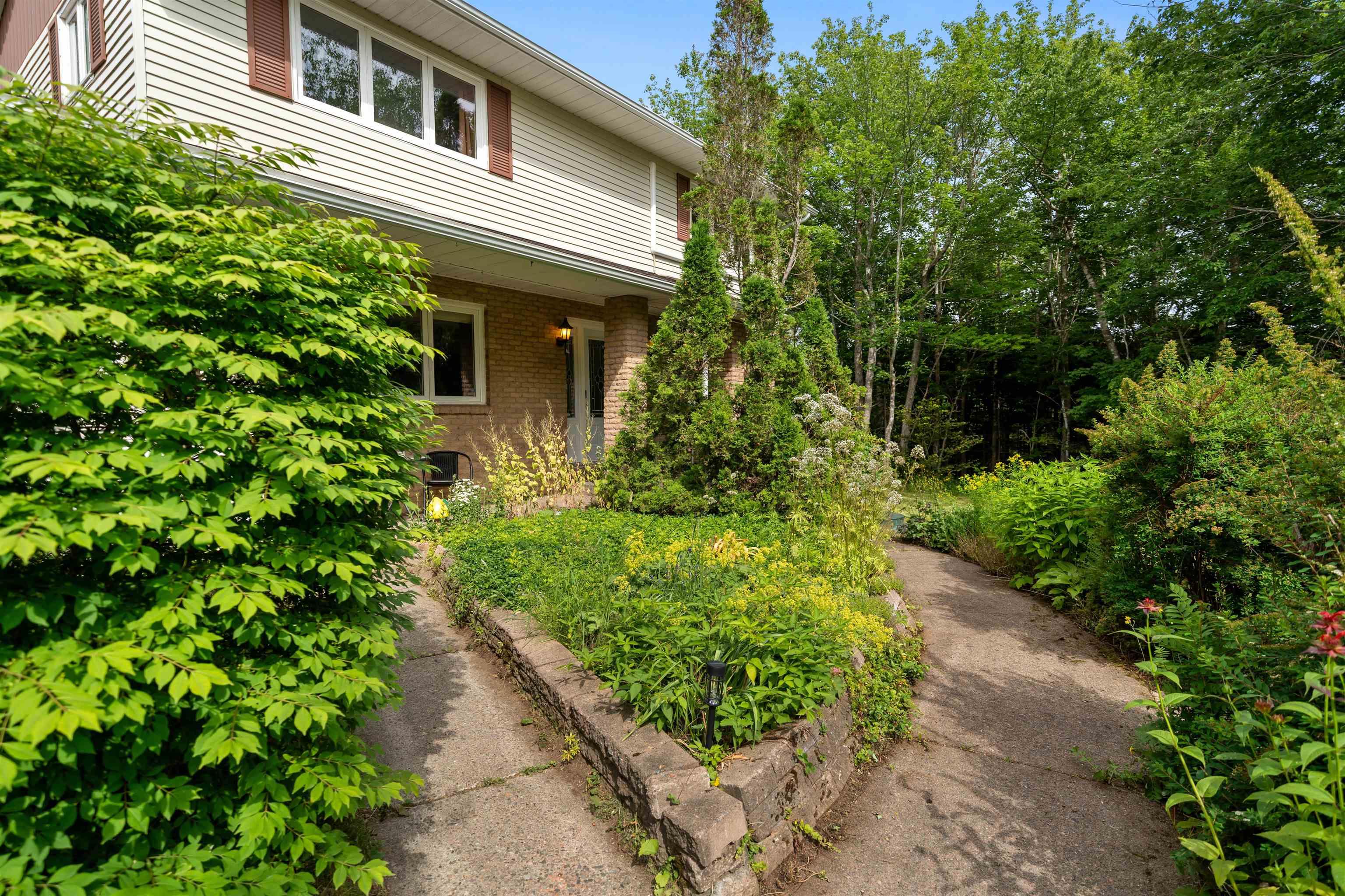 $439,900.00: 131 Fairmont Road, Cloverville